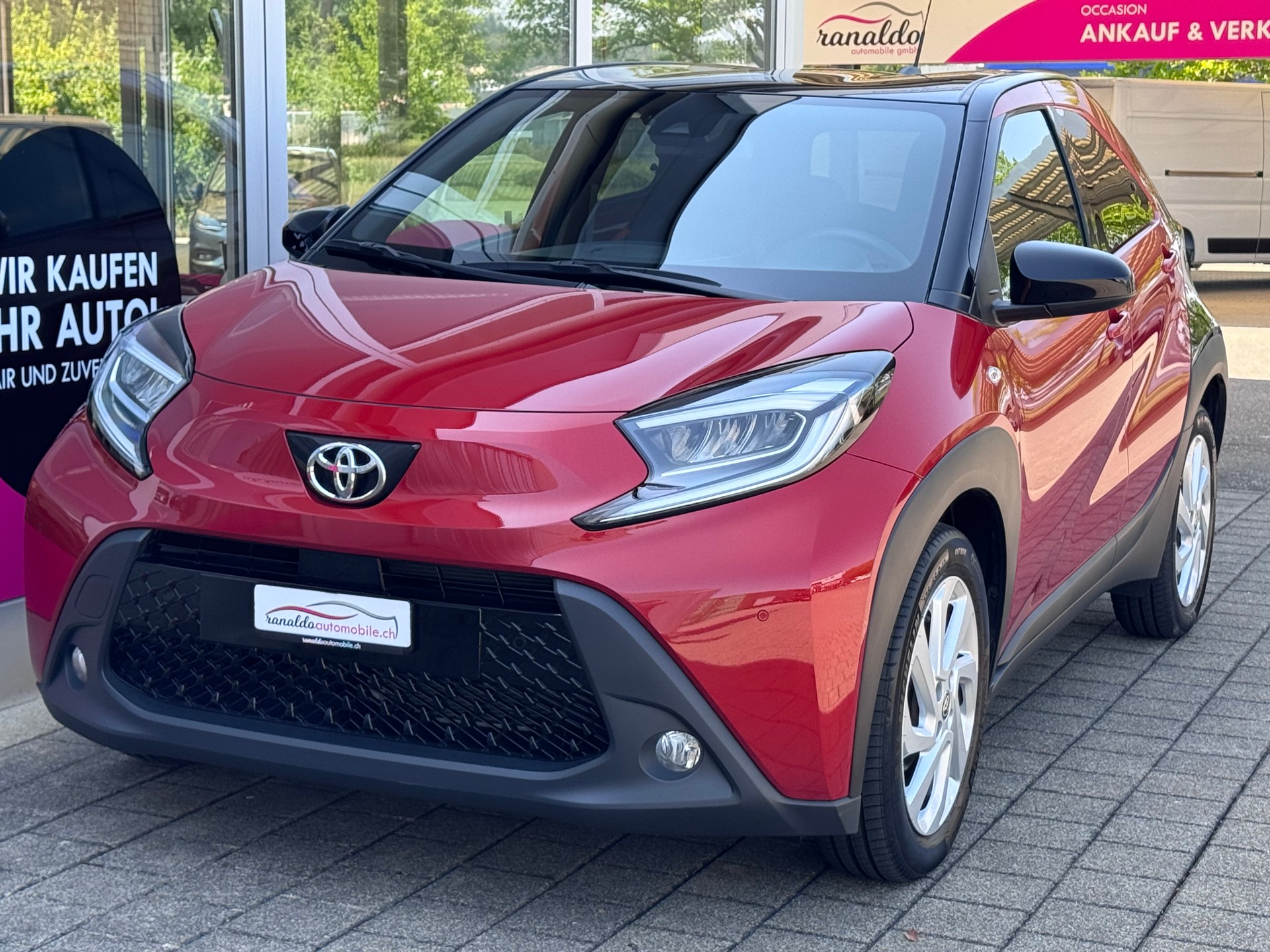 TOYOTA Aygo X 1.0 VVT-i Trend-image-0