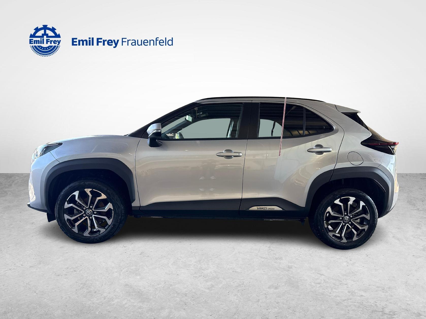 TOYOTA Yaris Cross 1.5 VVT-i HSD Trend AWD-i-image-1
