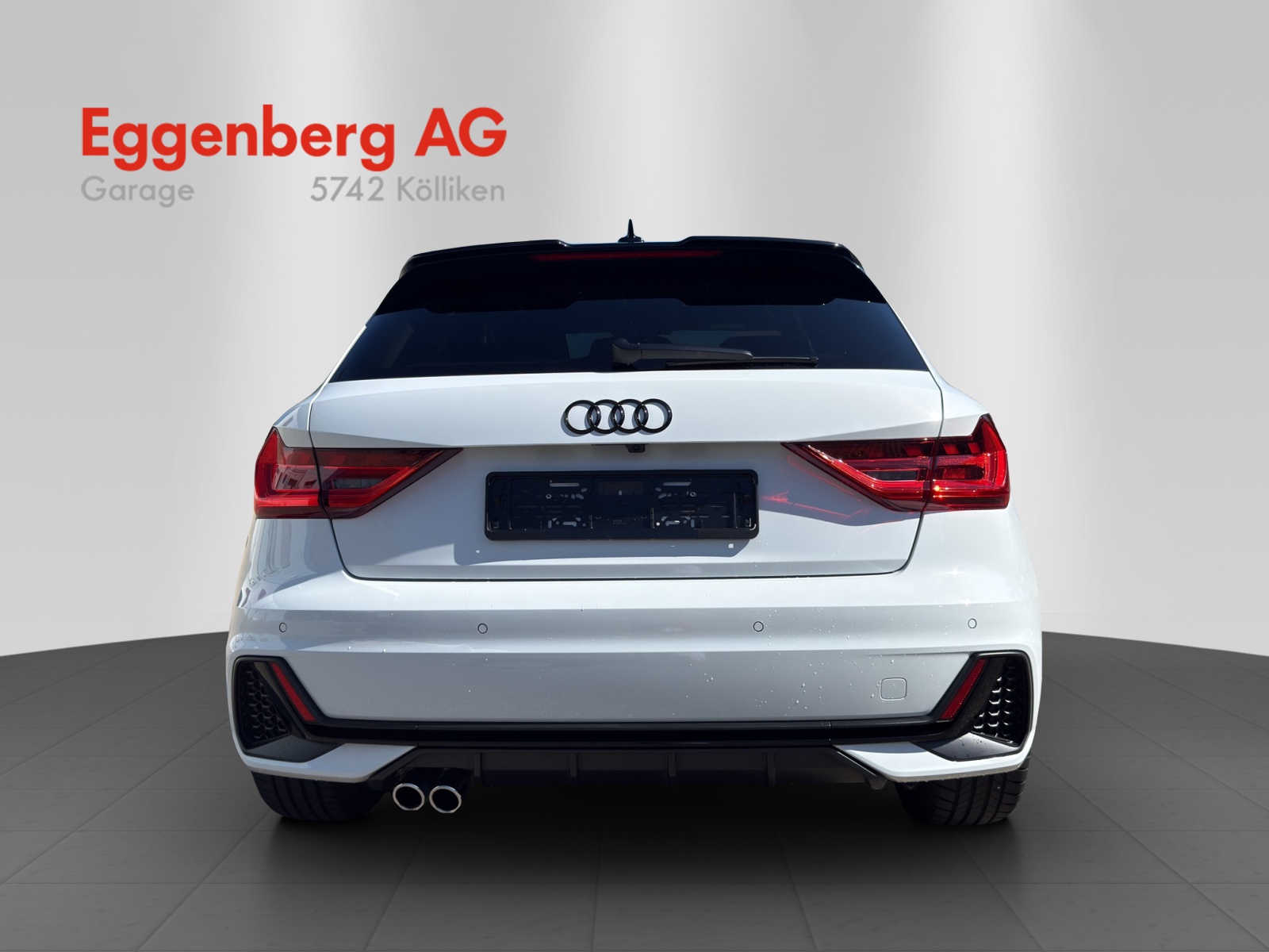 AUDI A1 Sportback 40 TFSI S Line S-tronic, gletscherweiss met.-image-3