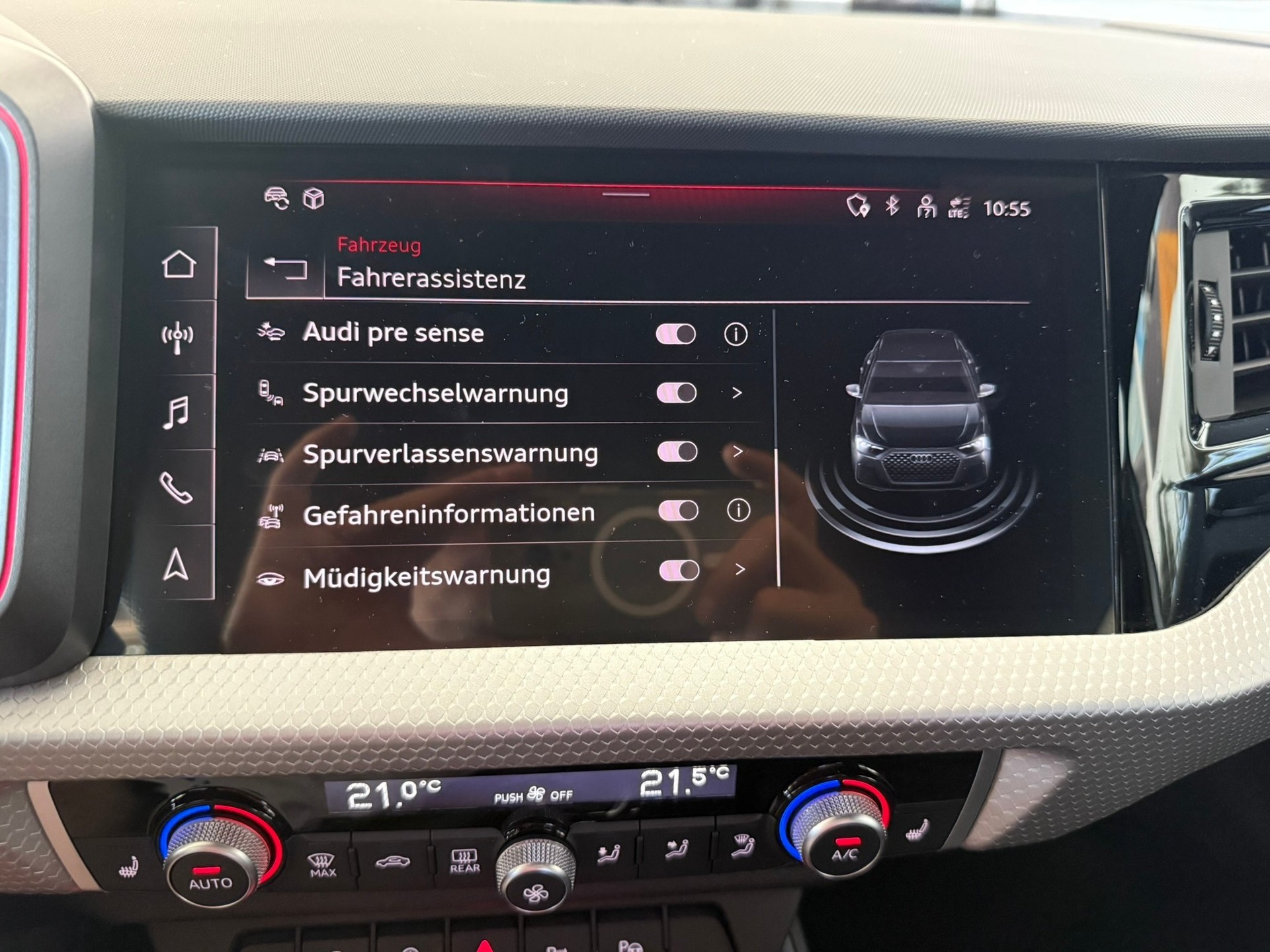 AUDI A1 Sportback 40 TFSI S Line S-tronic, gletscherweiss met.-image-21