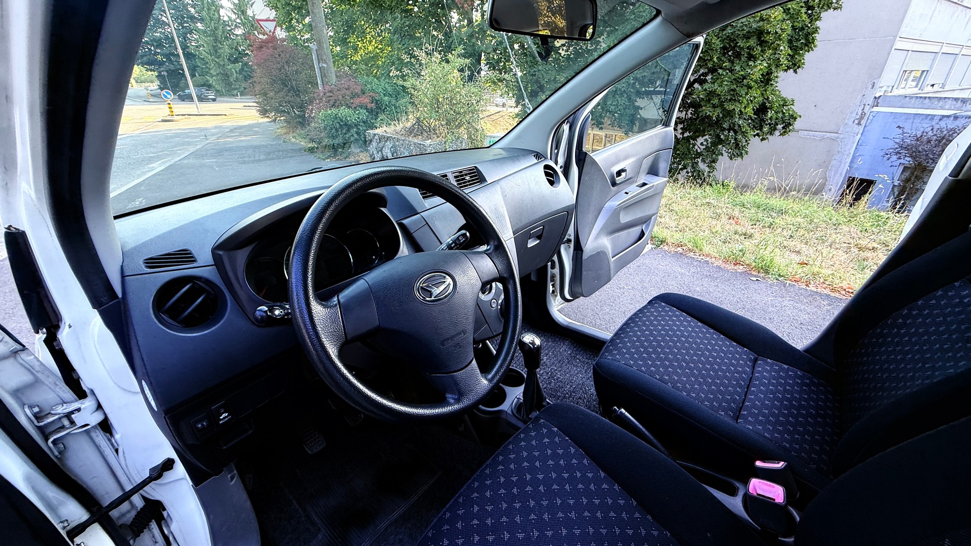 DAIHATSU Cuore 1.0-image-9