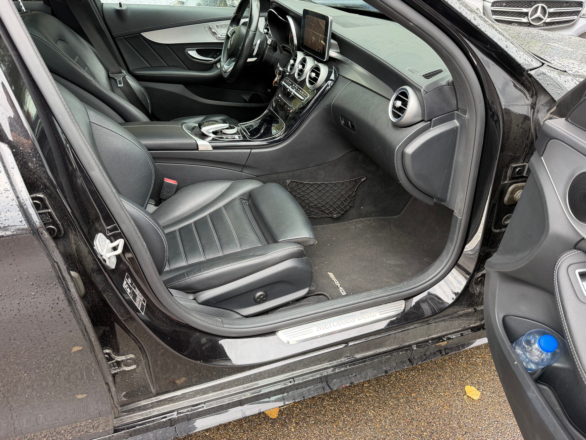 MERCEDES-BENZ C 250 BlueTEC AMG Line 7G-Tronic-image-14