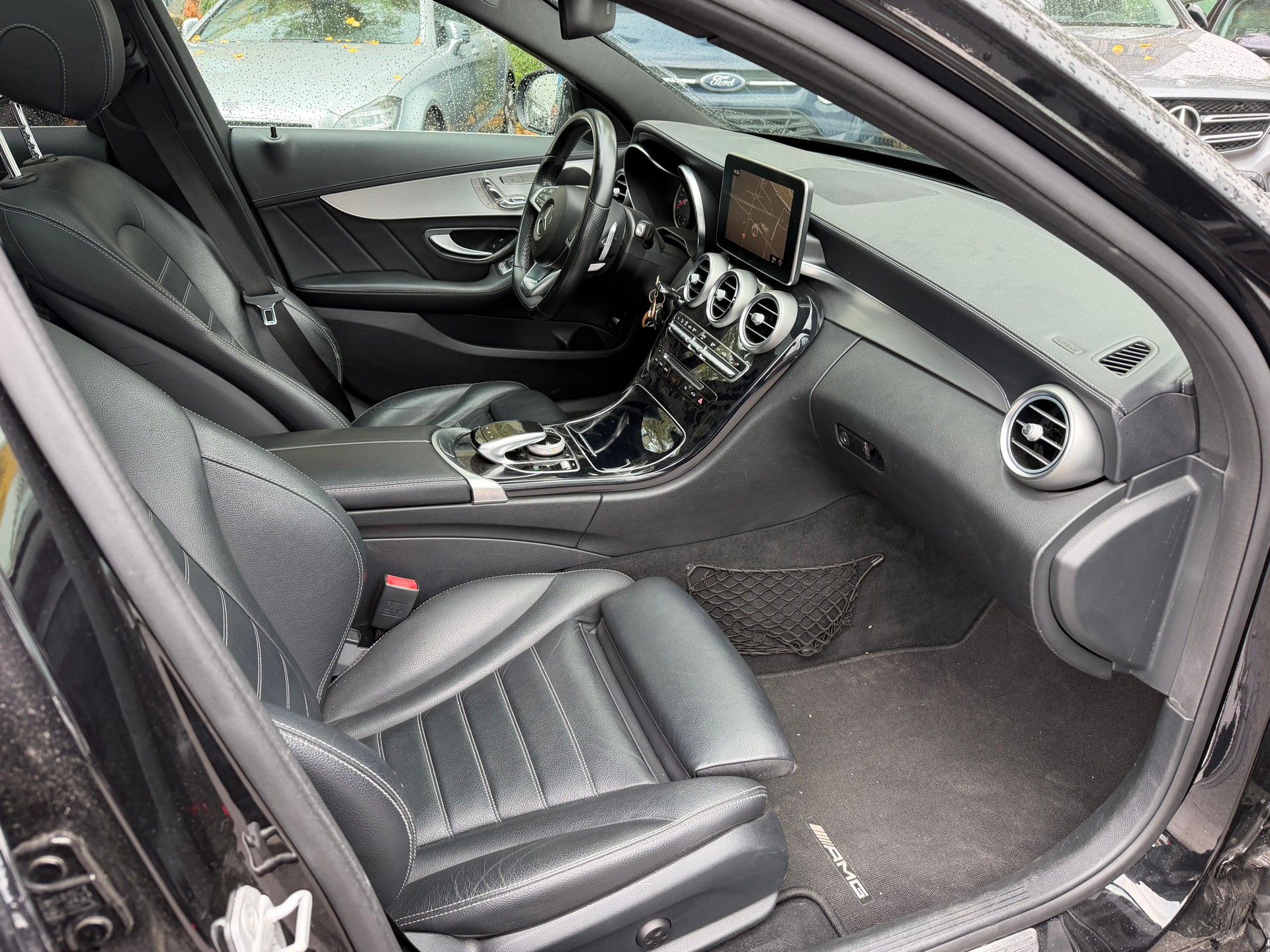 MERCEDES-BENZ C 250 BlueTEC AMG Line 7G-Tronic-image-10