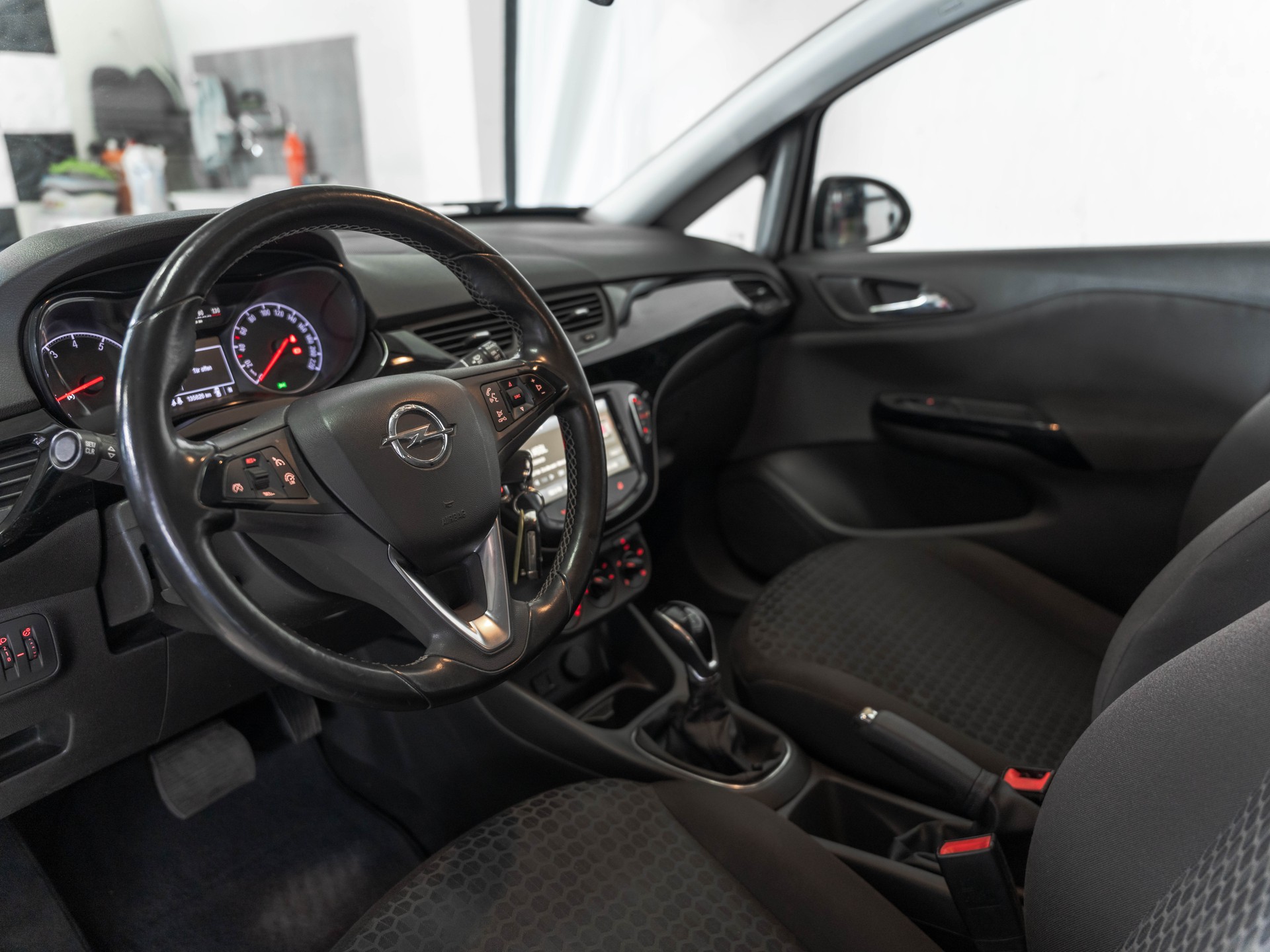 OPEL Corsa 1.4 TP Enjoy Easytronic-image-25