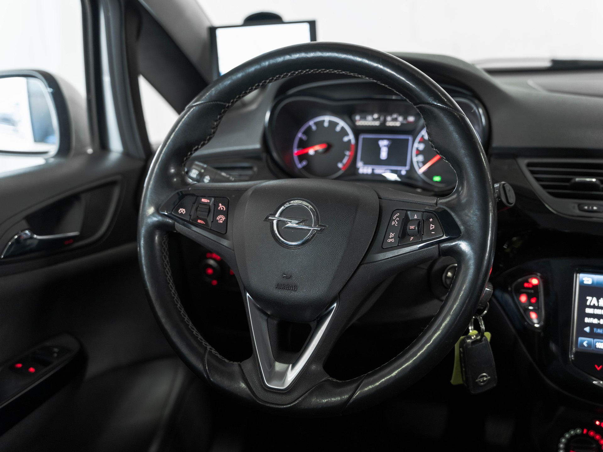 OPEL Corsa 1.4 TP Enjoy Easytronic-image-18