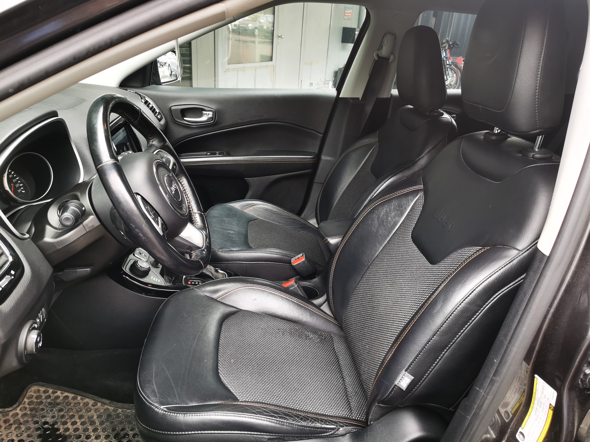 JEEP Compass 2.0CRD Limited AWD 9ATX***EGR PROBLEM***-image-10
