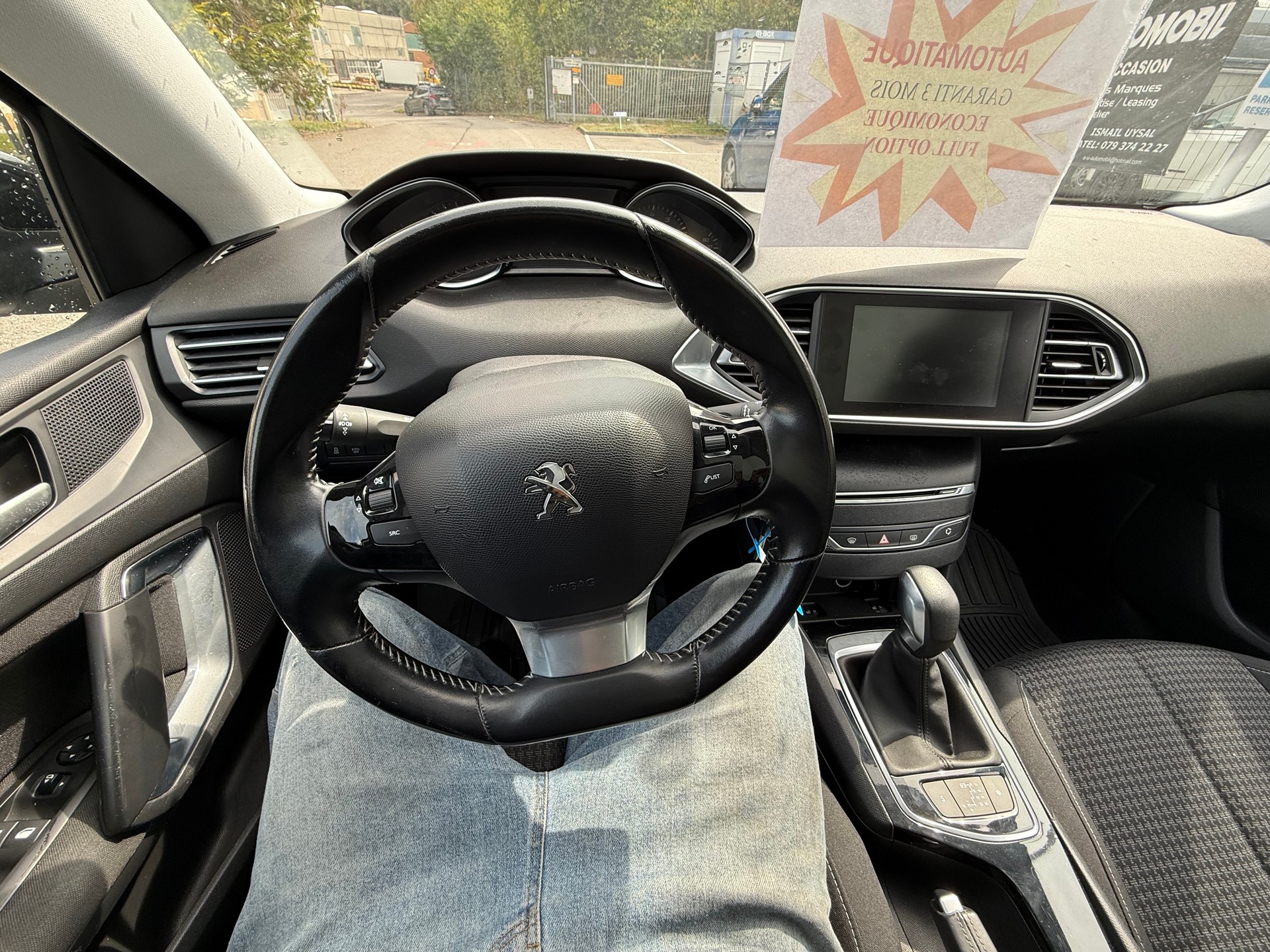 PEUGEOT 308 SW 1.2 THP Active Automatic-image-27