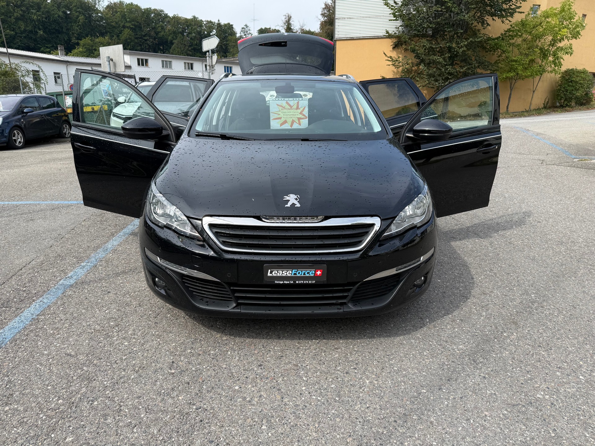 PEUGEOT 308 SW 1.2 THP Active Automatic-image-13
