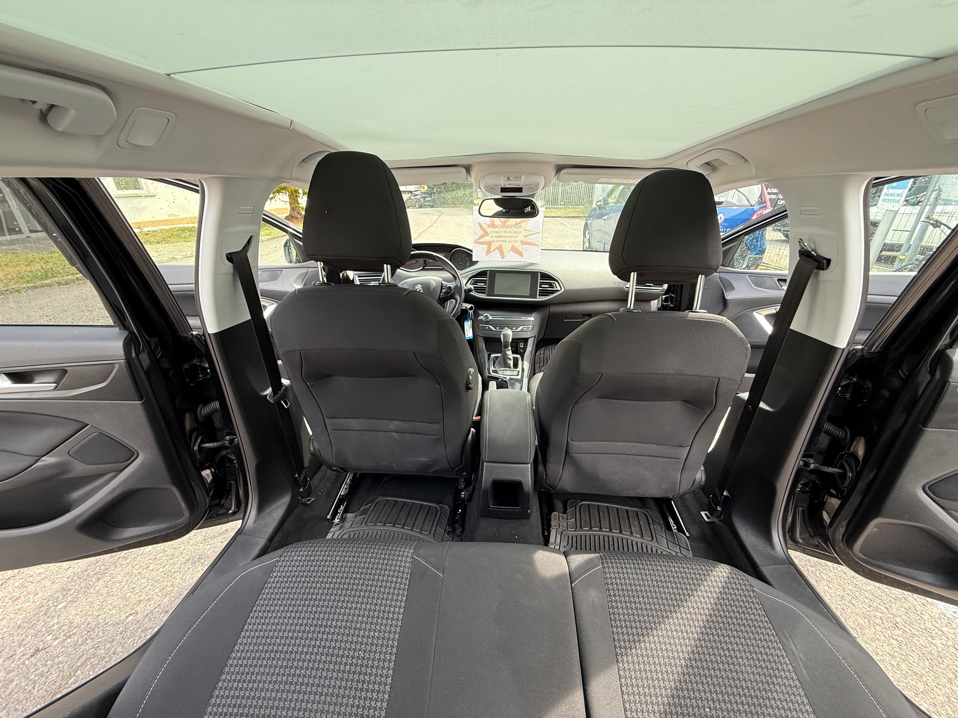 PEUGEOT 308 SW 1.2 THP Active Automatic-image-21
