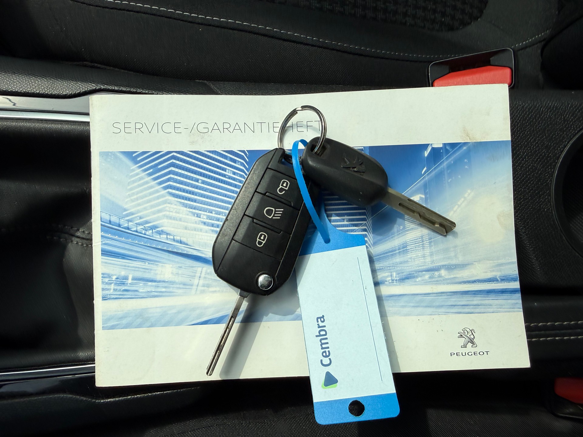 PEUGEOT 308 SW 1.2 THP Active Automatic-image-31