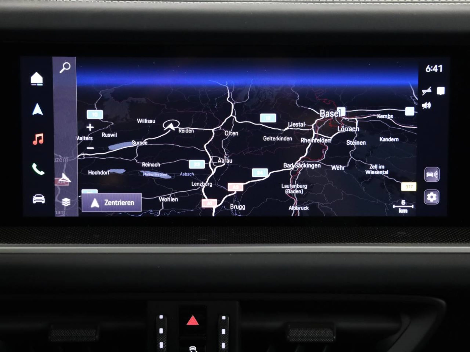 PORSCHE Cayenne Turbo E-Hybrid Coupé-image-13