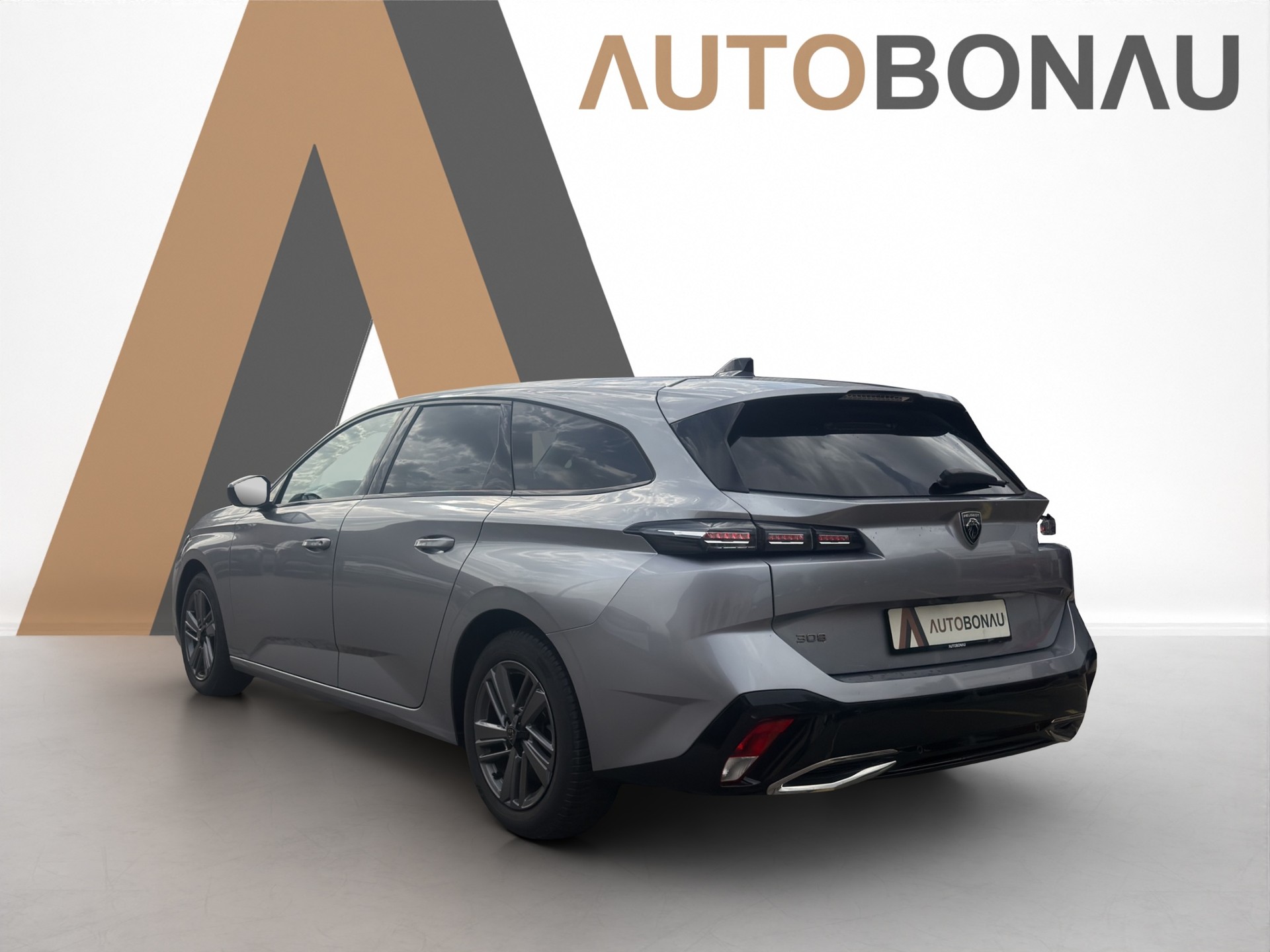 PEUGEOT 308 SW 1.2 PureTech Allure-image-52