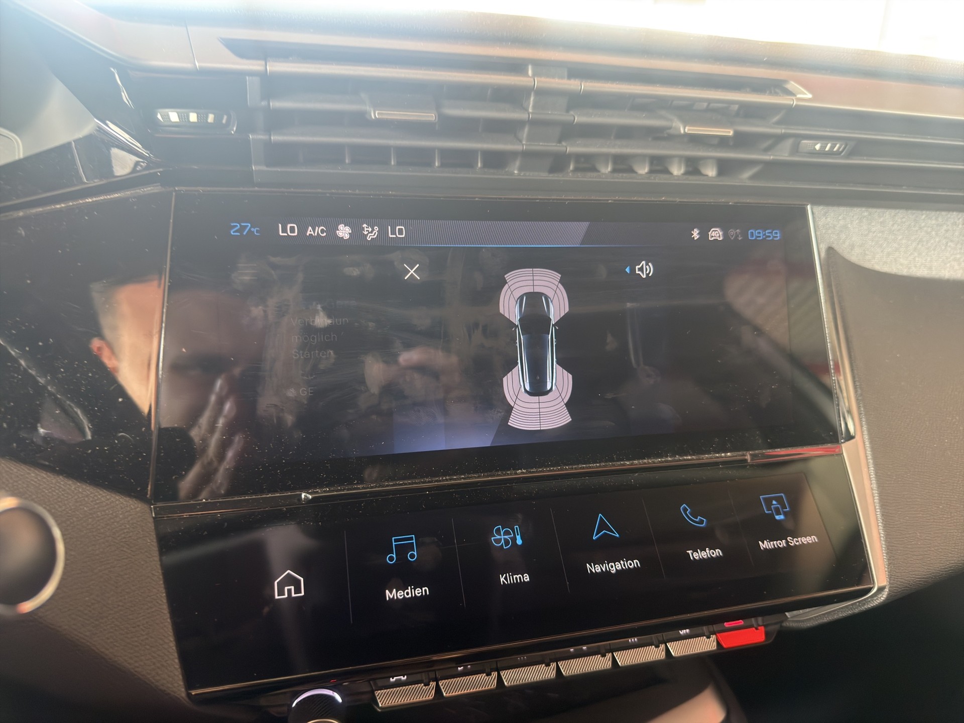 PEUGEOT 308 SW 1.2 PureTech Allure-image-46