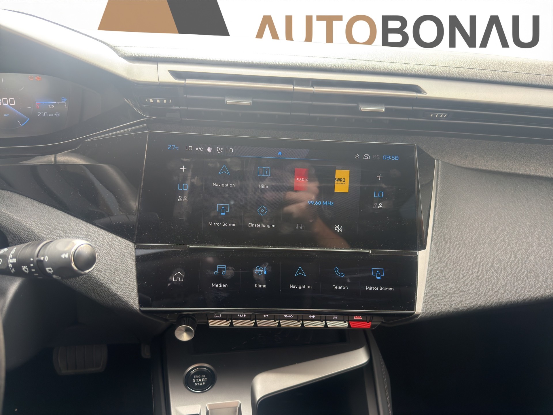 PEUGEOT 308 SW 1.2 PureTech Allure-image-20
