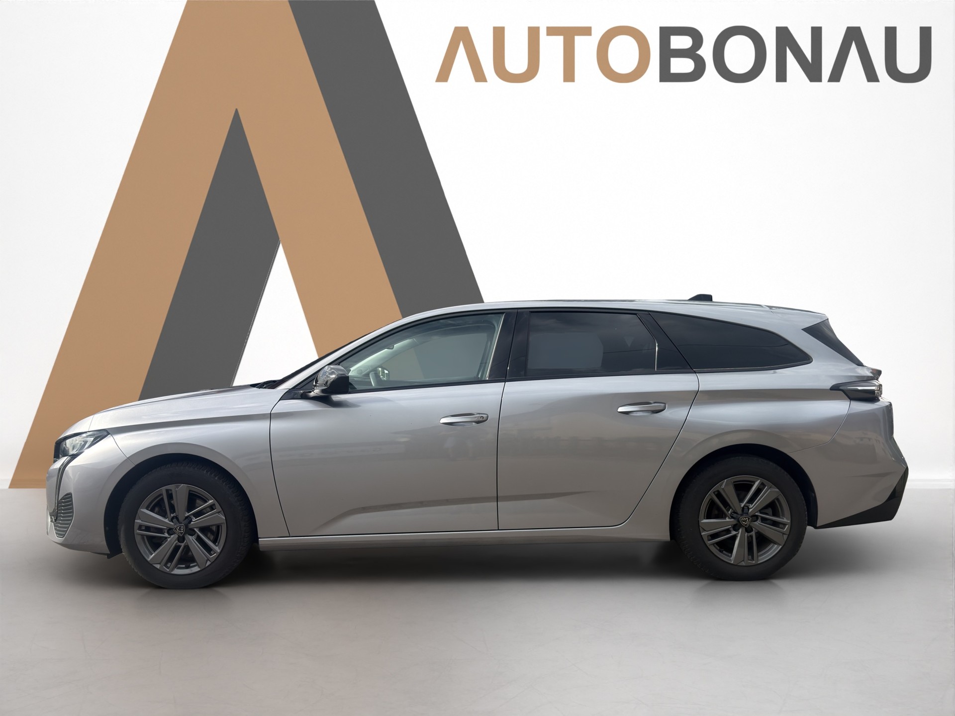 PEUGEOT 308 SW 1.2 PureTech Allure-image-51