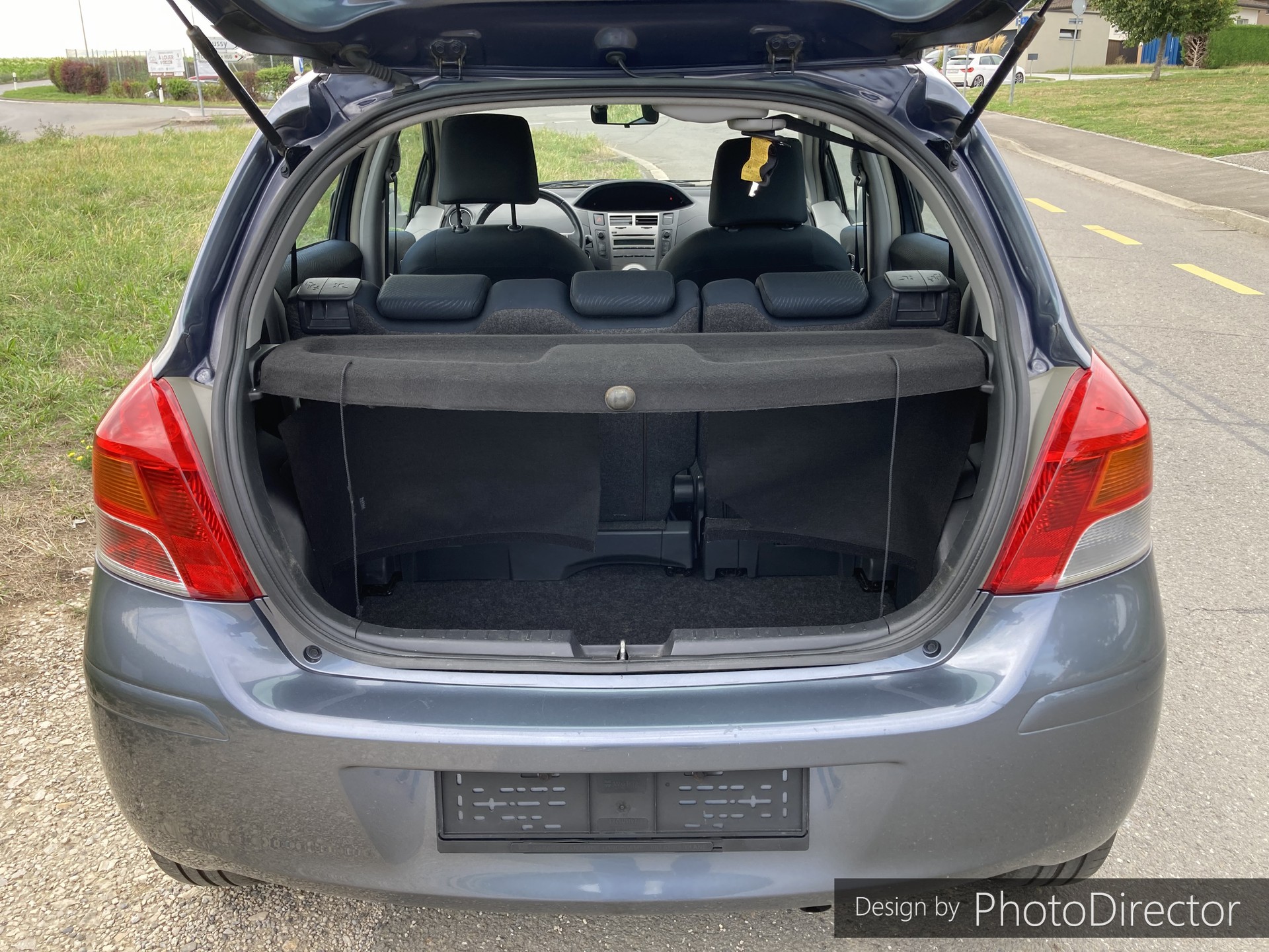 TOYOTA Yaris 1.33 Linea Sol-image-11