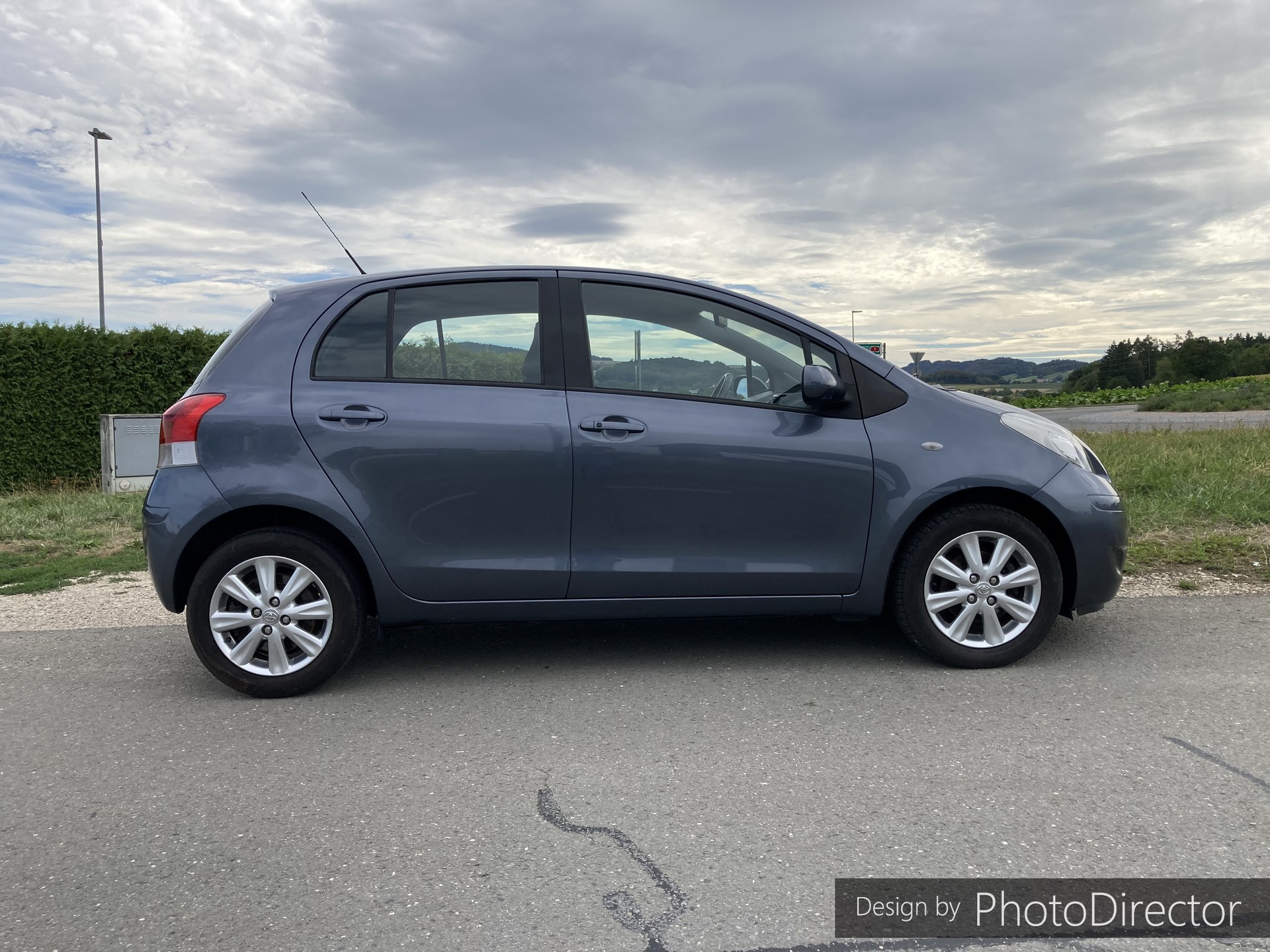 TOYOTA Yaris 1.33 Linea Sol-image-15