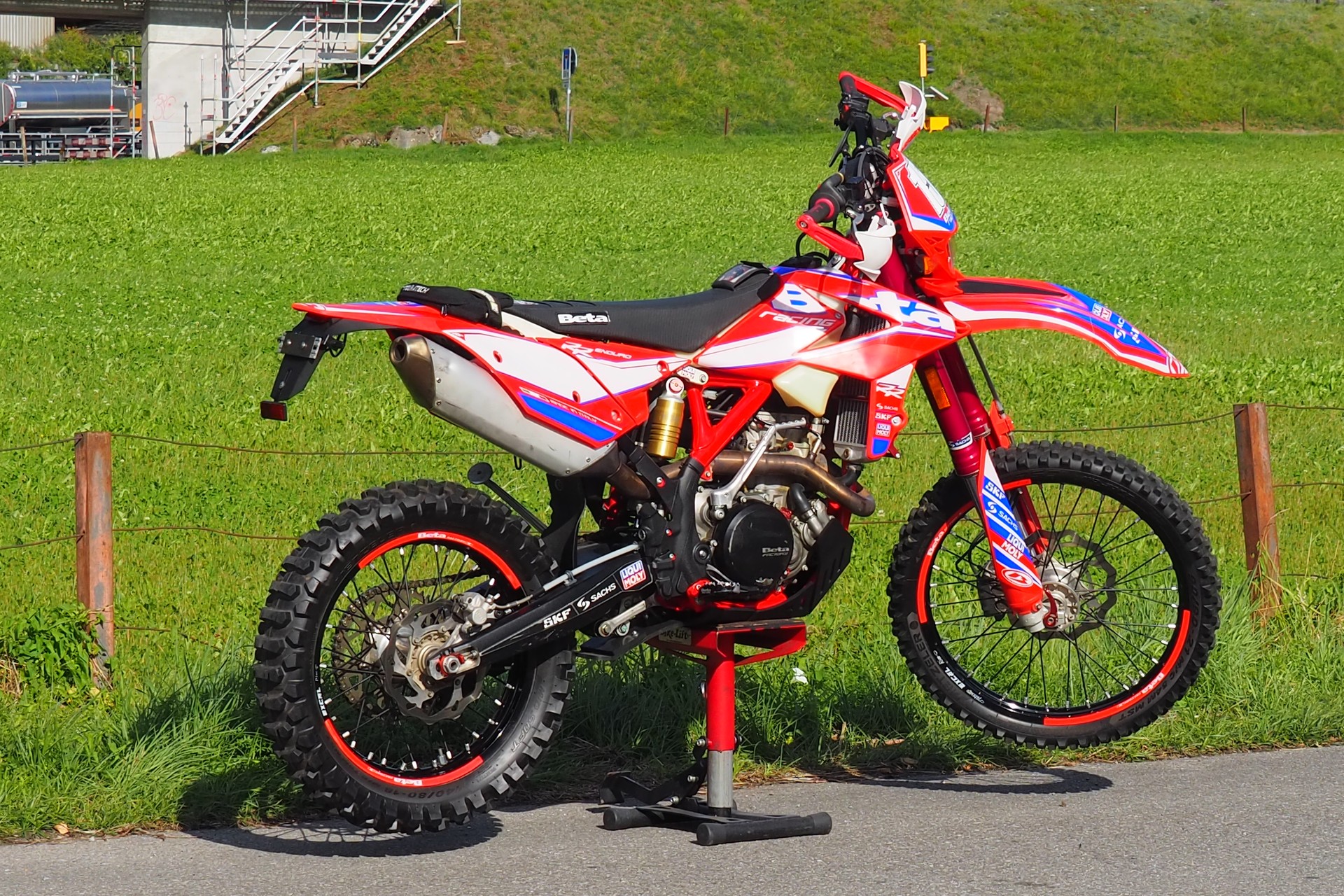 BETA RR 350-4T EFI Enduro-image-4