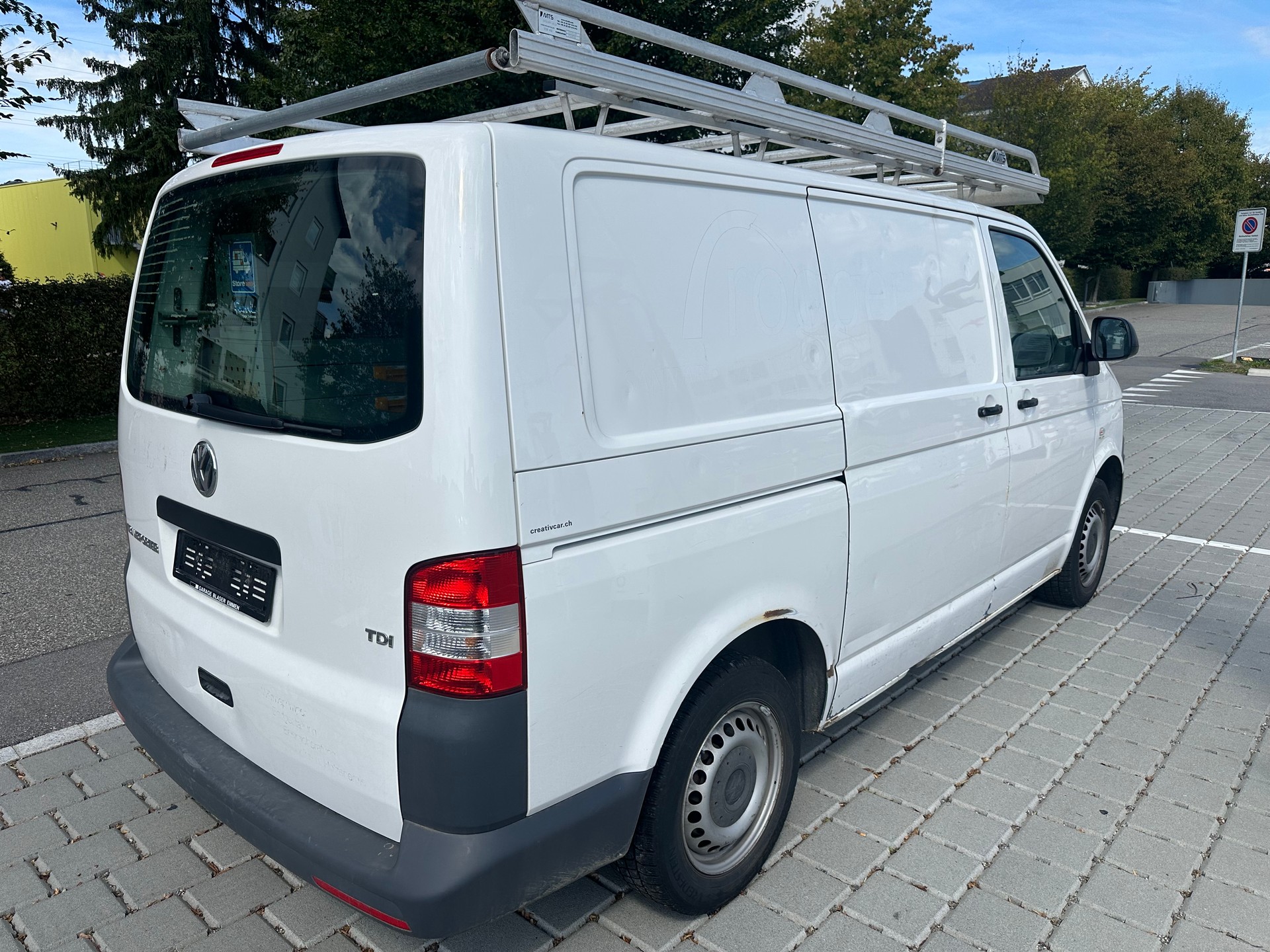 VW T5 2.0 TDI-image-3
