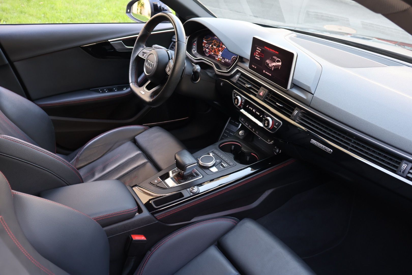 AUDI A4 Avant 40 TDI Sport quattro S-tronic-image-5