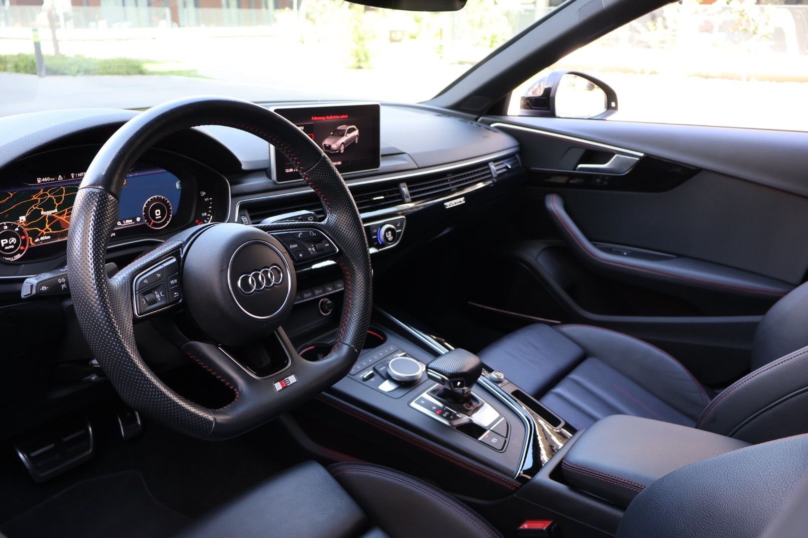 AUDI A4 Avant 40 TDI Sport quattro S-tronic-image-4