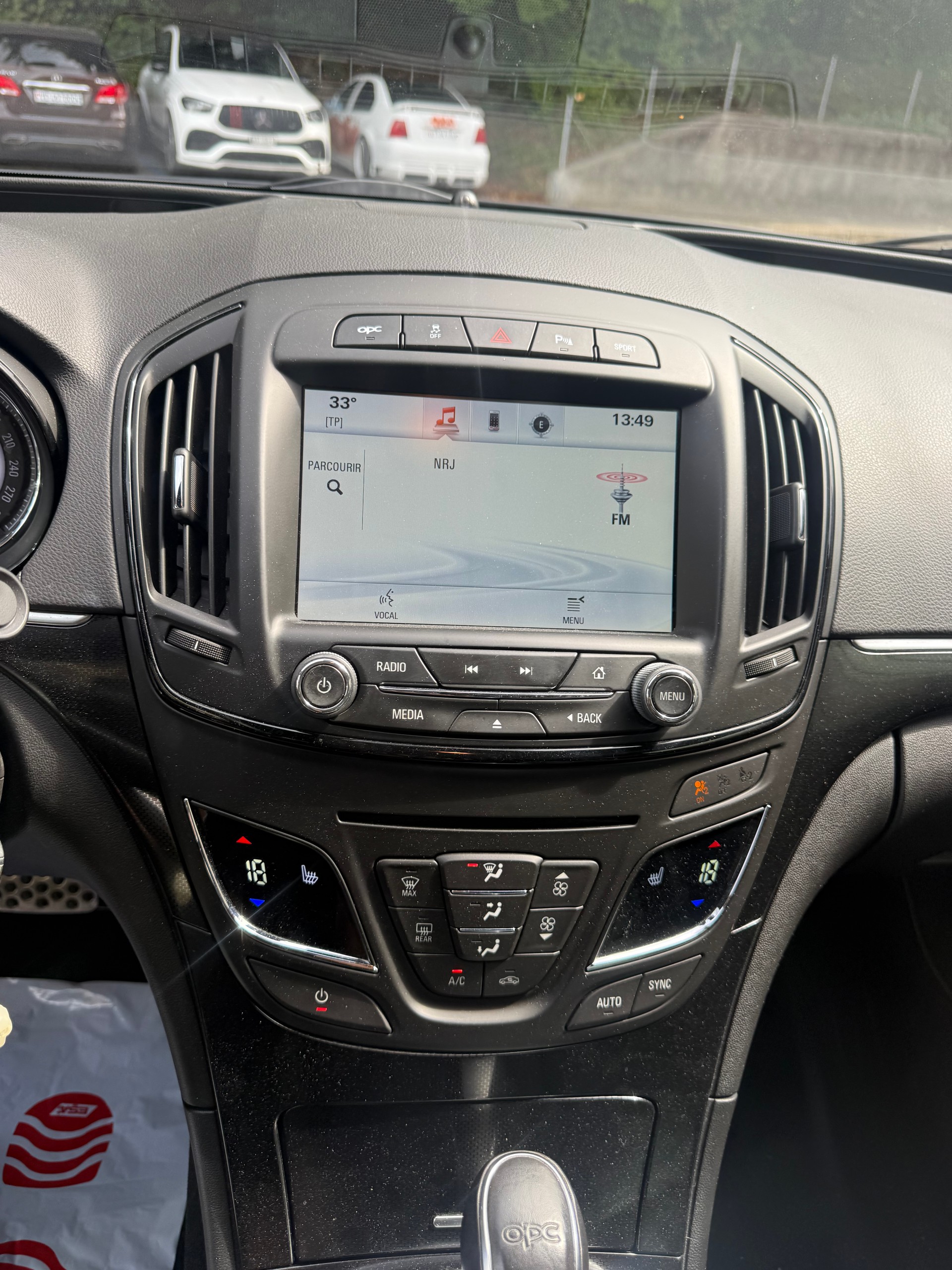 OPEL Insignia 2.8 Turbo OPC 4WD Automatic-image-14