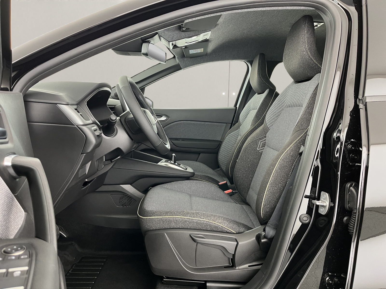 RENAULT Captur 1.8 E-Tech techno-image-7