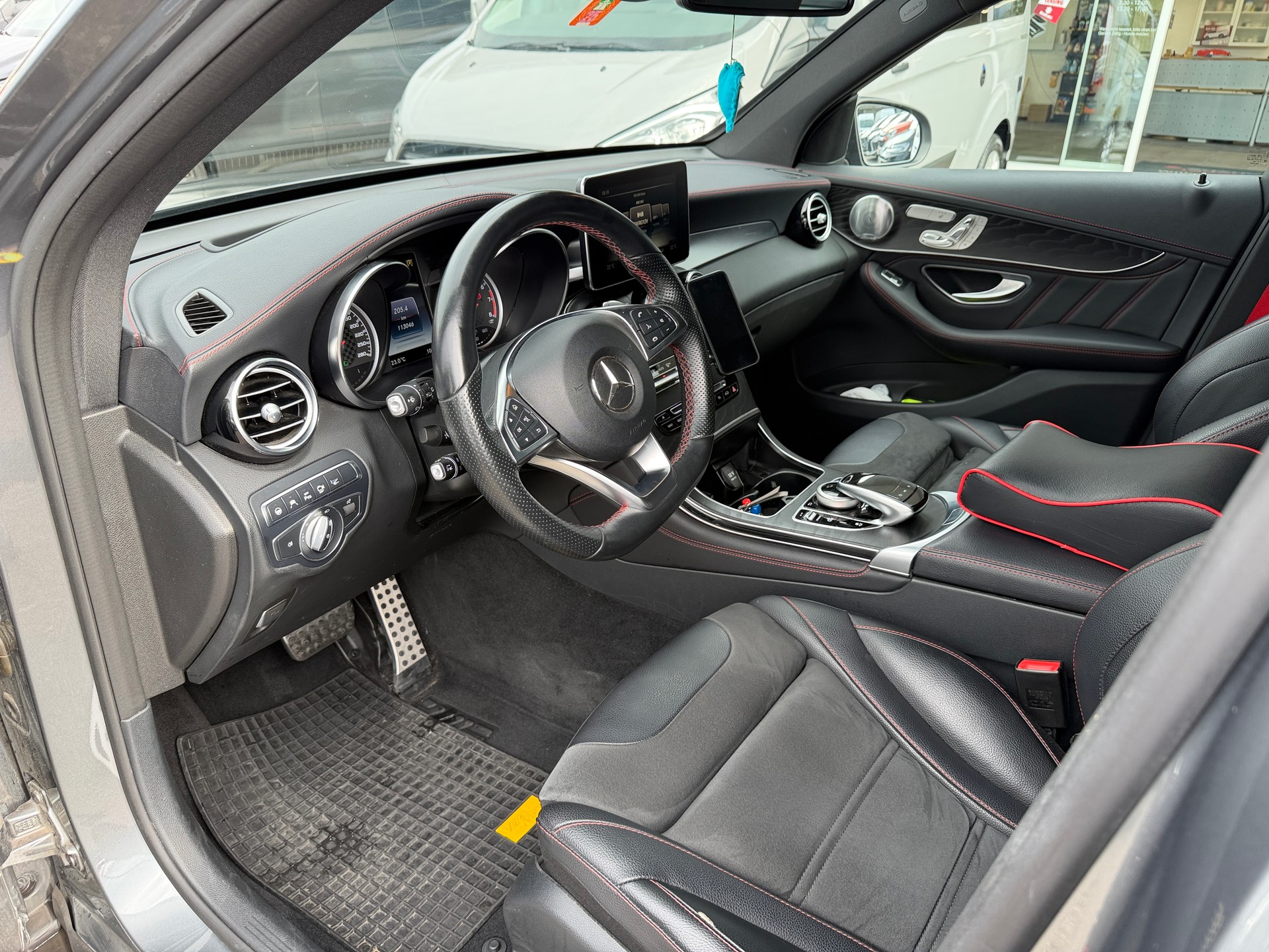 MERCEDES-BENZ GLC 43 AMG 4Matic 9G-Tronic-image-7