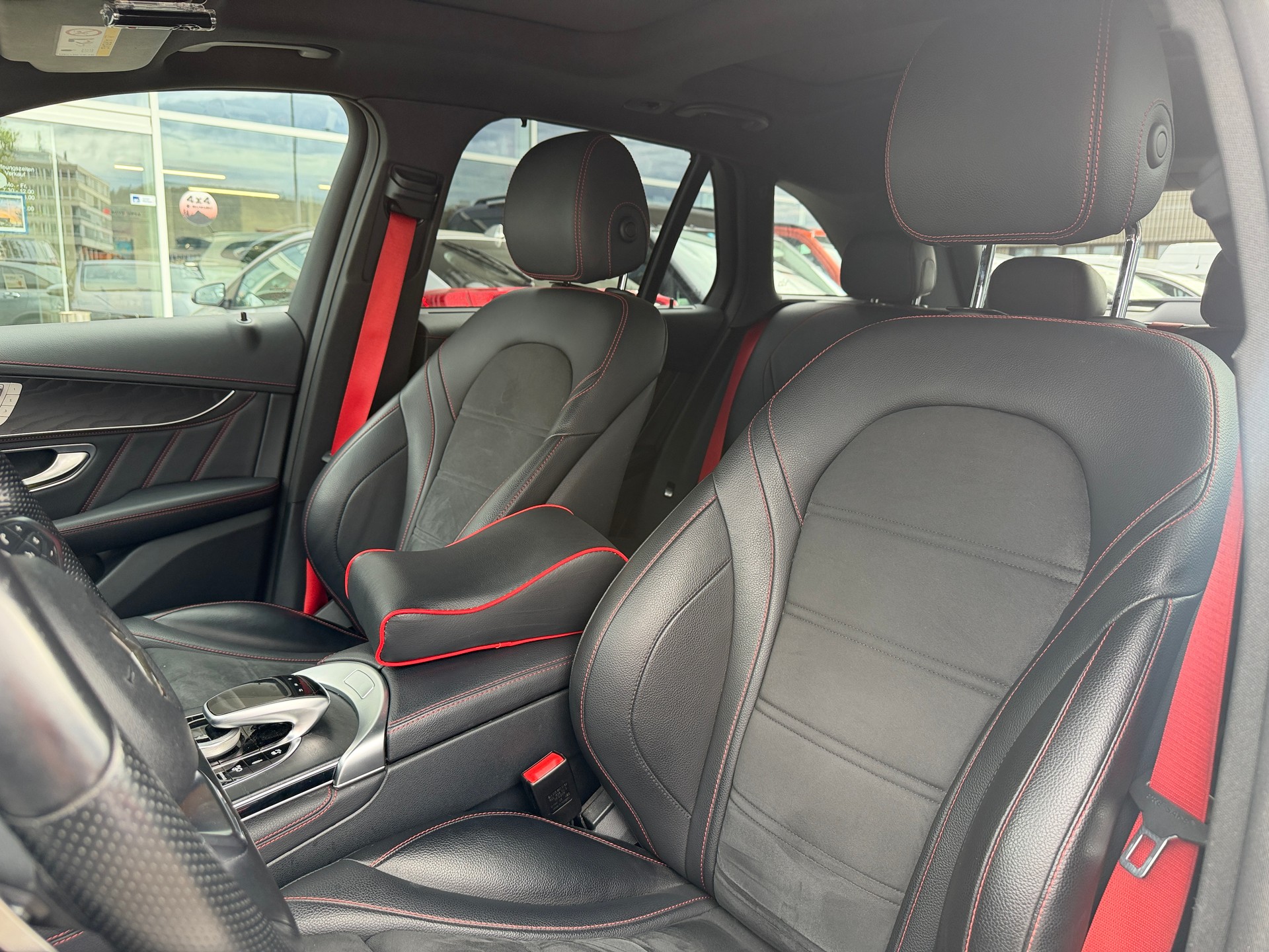 MERCEDES-BENZ GLC 43 AMG 4Matic 9G-Tronic-image-8