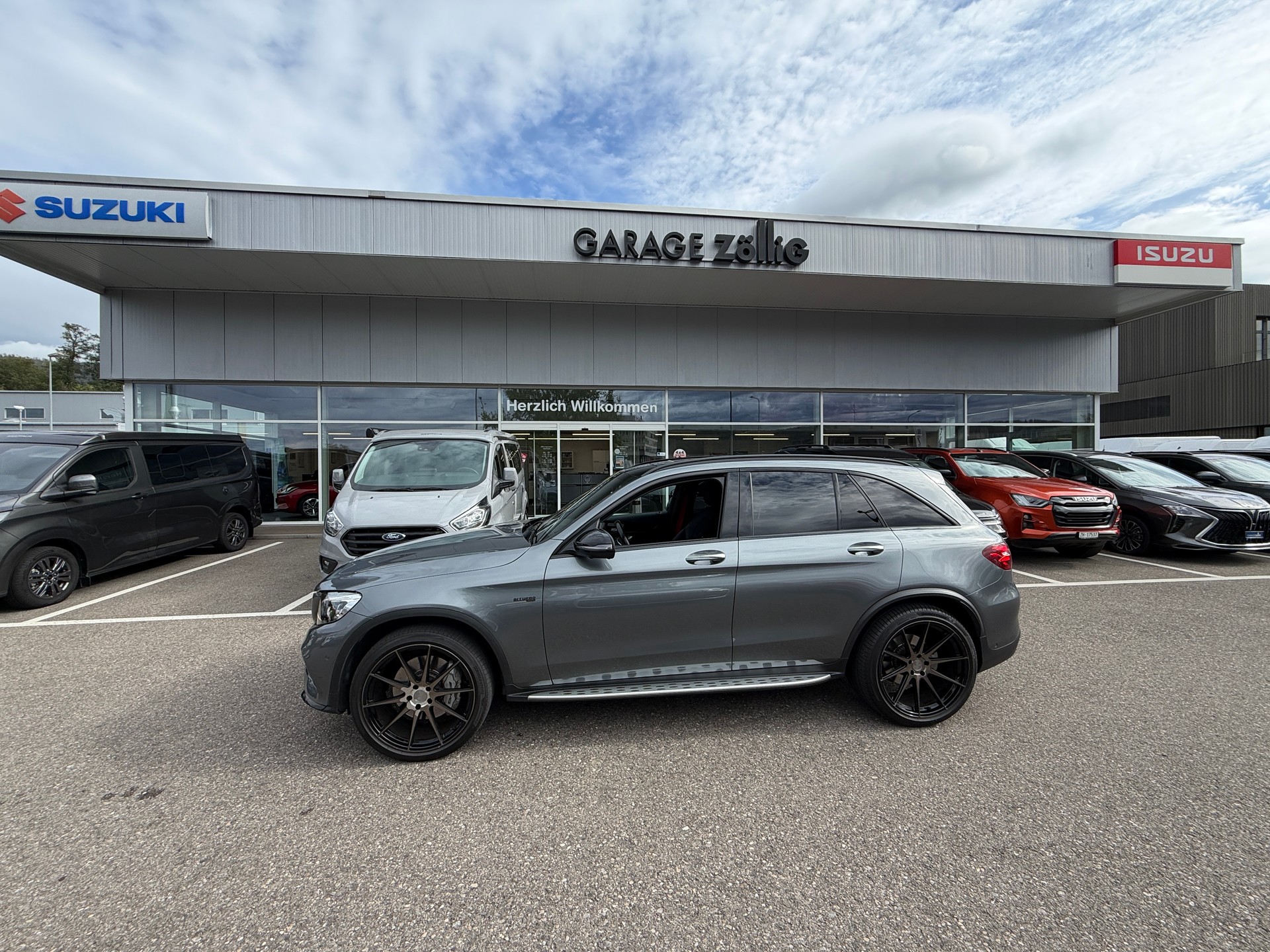 MERCEDES-BENZ GLC 43 AMG 4Matic 9G-Tronic-image-3
