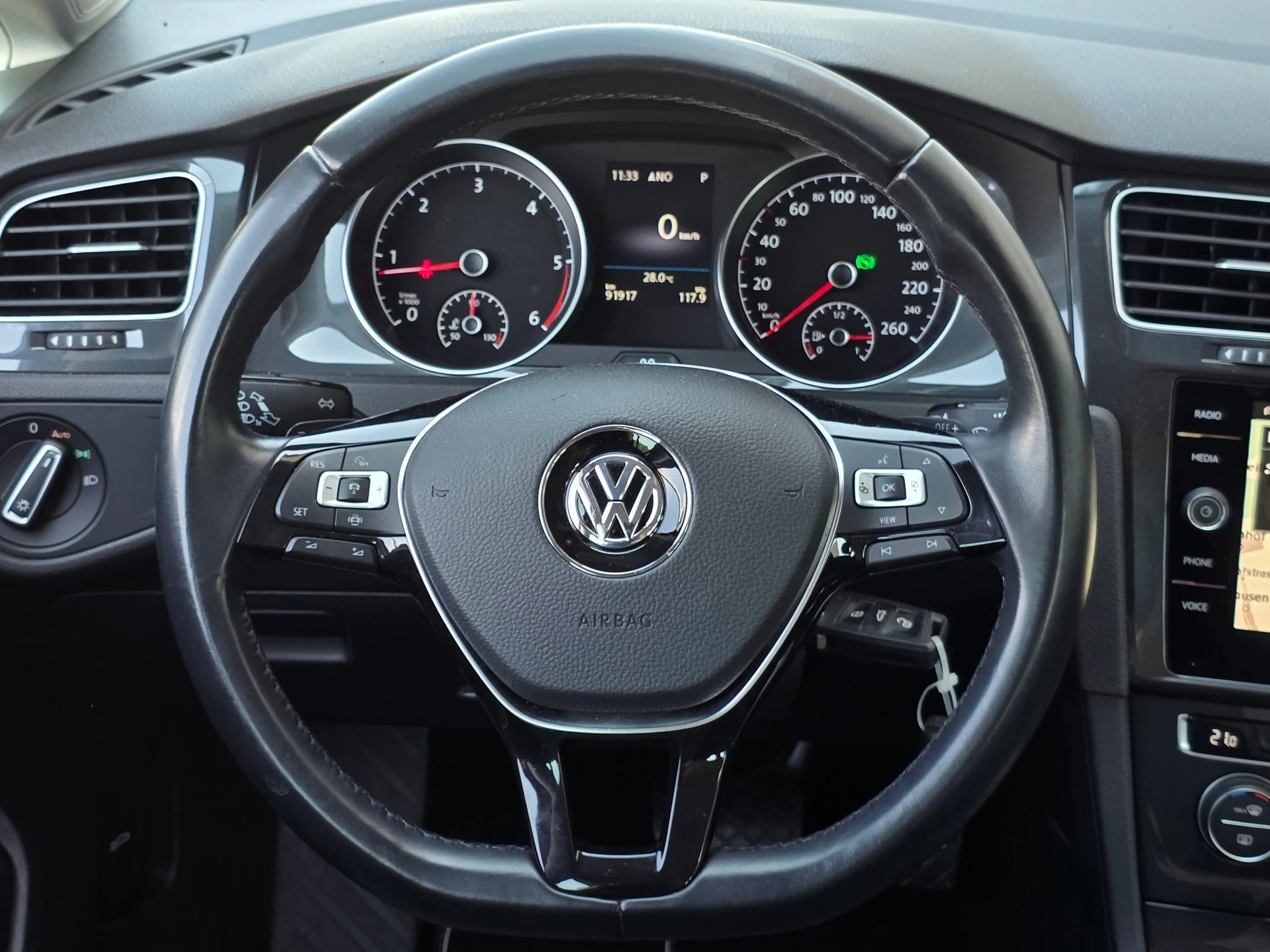 VW Golf Variant 2.0 TDI Comfortline DSG * CH-Fahrzeug * Frisch ab MFK *-image-9