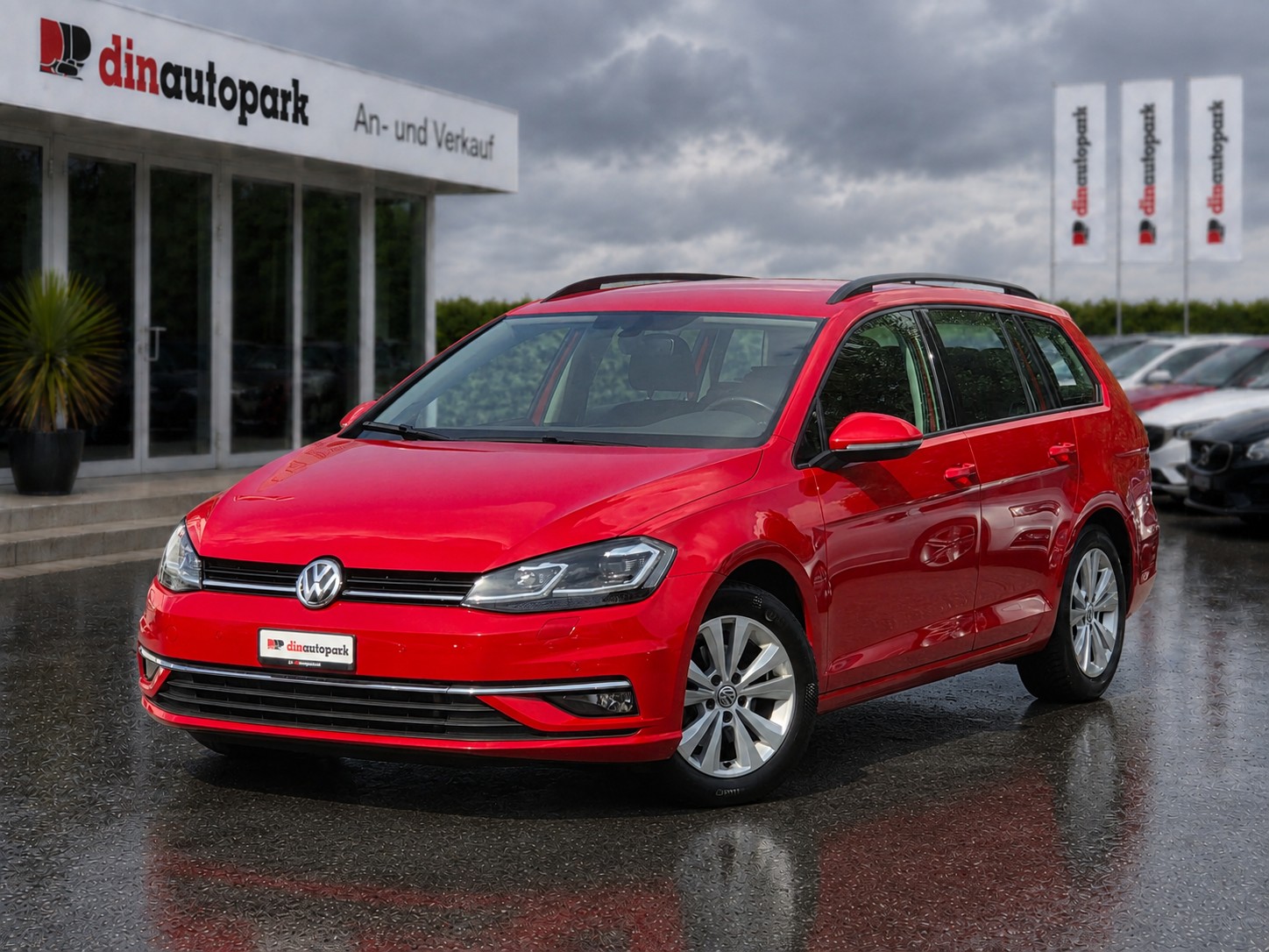 VW Golf Variant 2.0 TDI Comfortline DSG * CH-Fahrzeug * Frisch ab MFK *-image-0