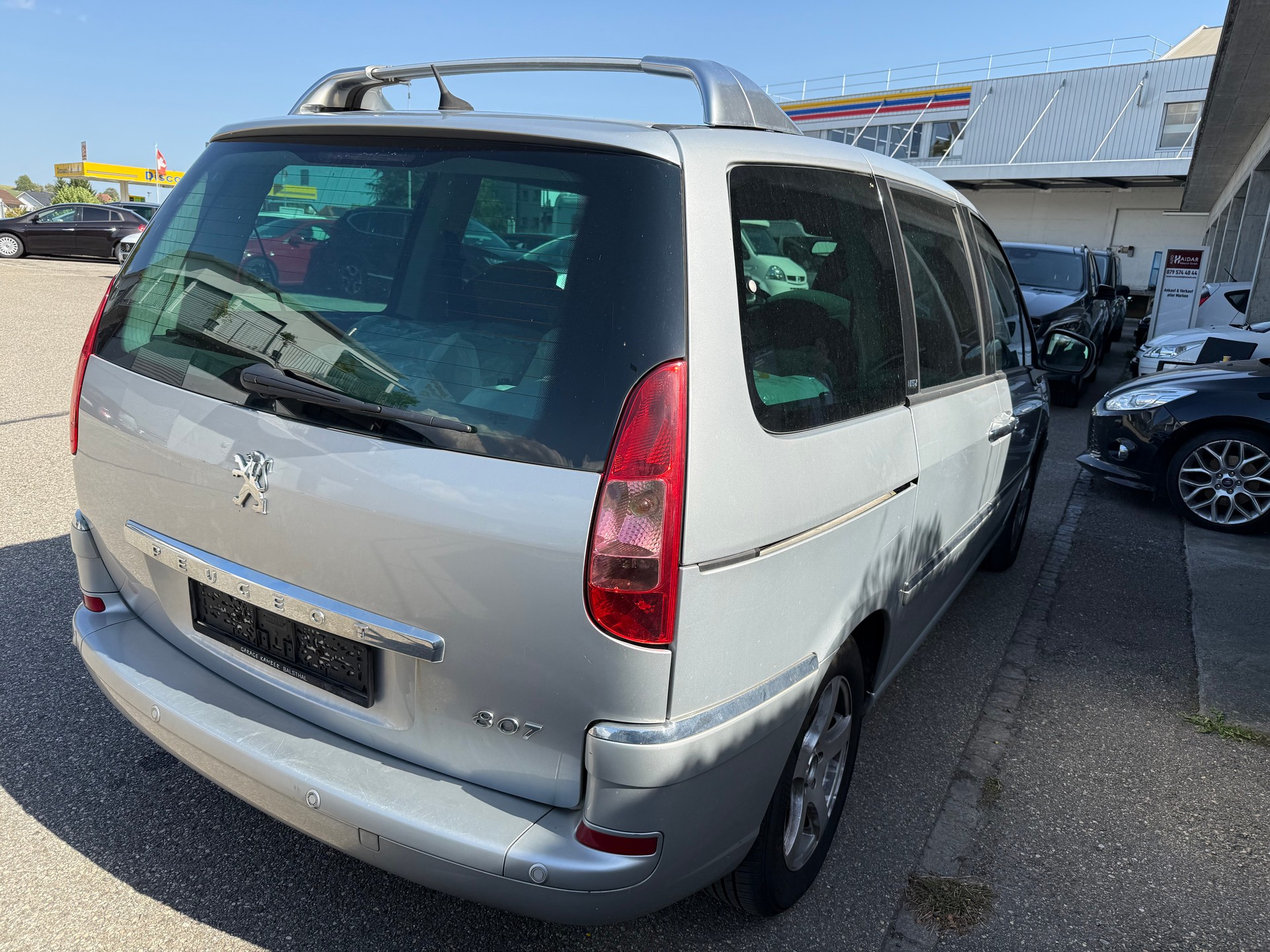 PEUGEOT 807 2.0 16V HDi (SR) Family-image-9