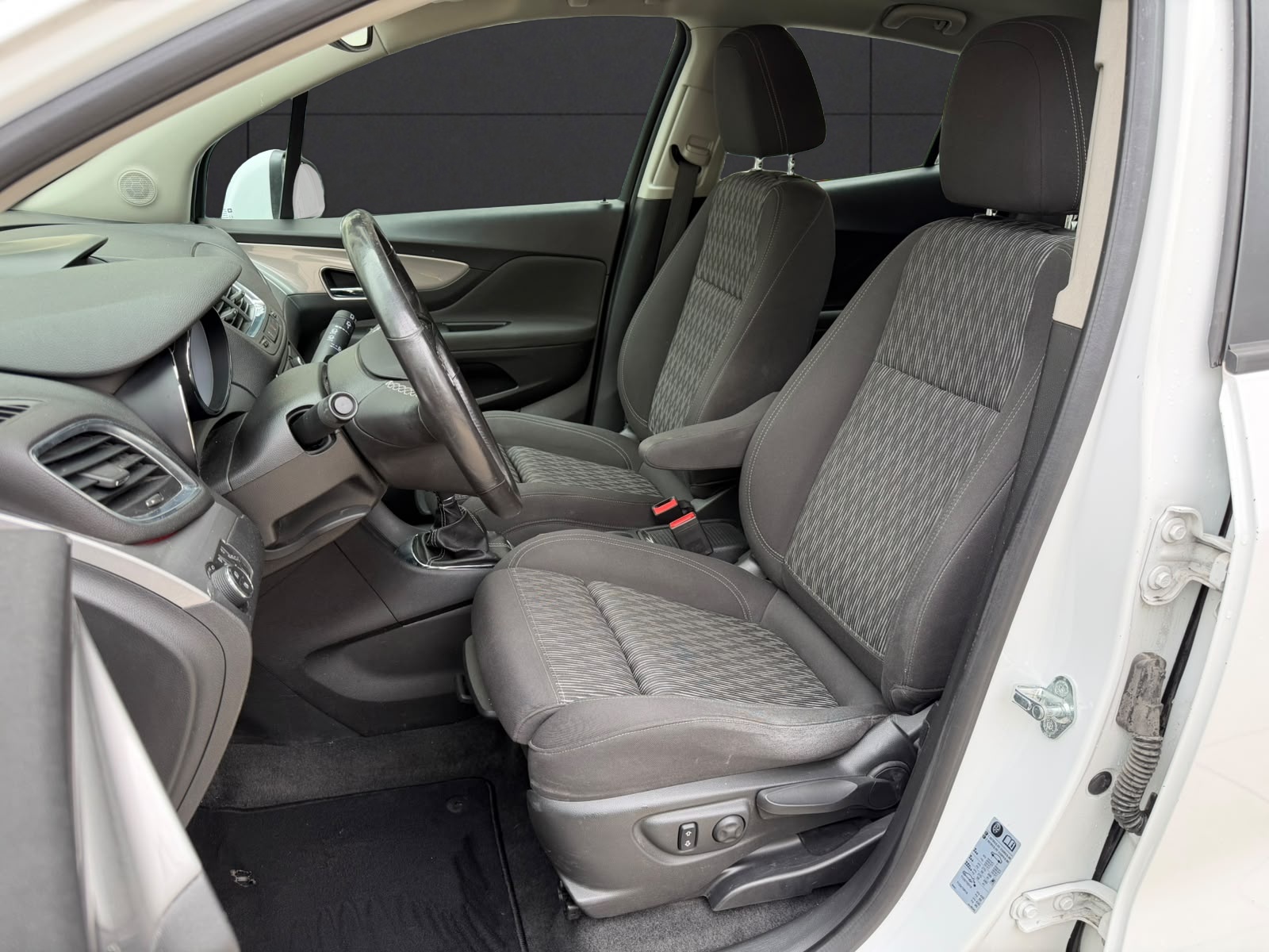 OPEL Mokka 1.4i 16V Turbo Cosmo 4WD-image-8