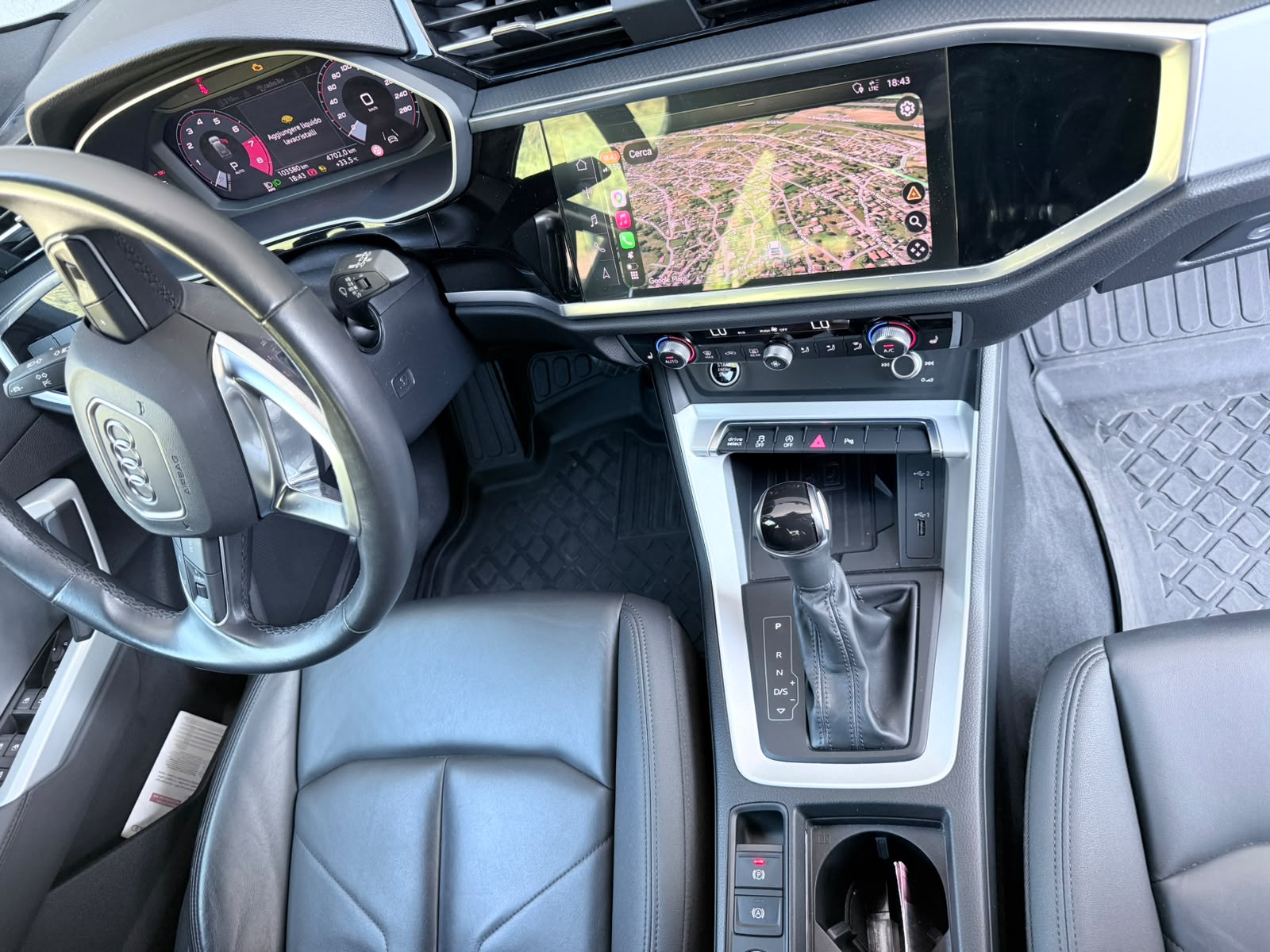 AUDI 2.0 45 TFSI Advanced quattro S-Tronic-image-5