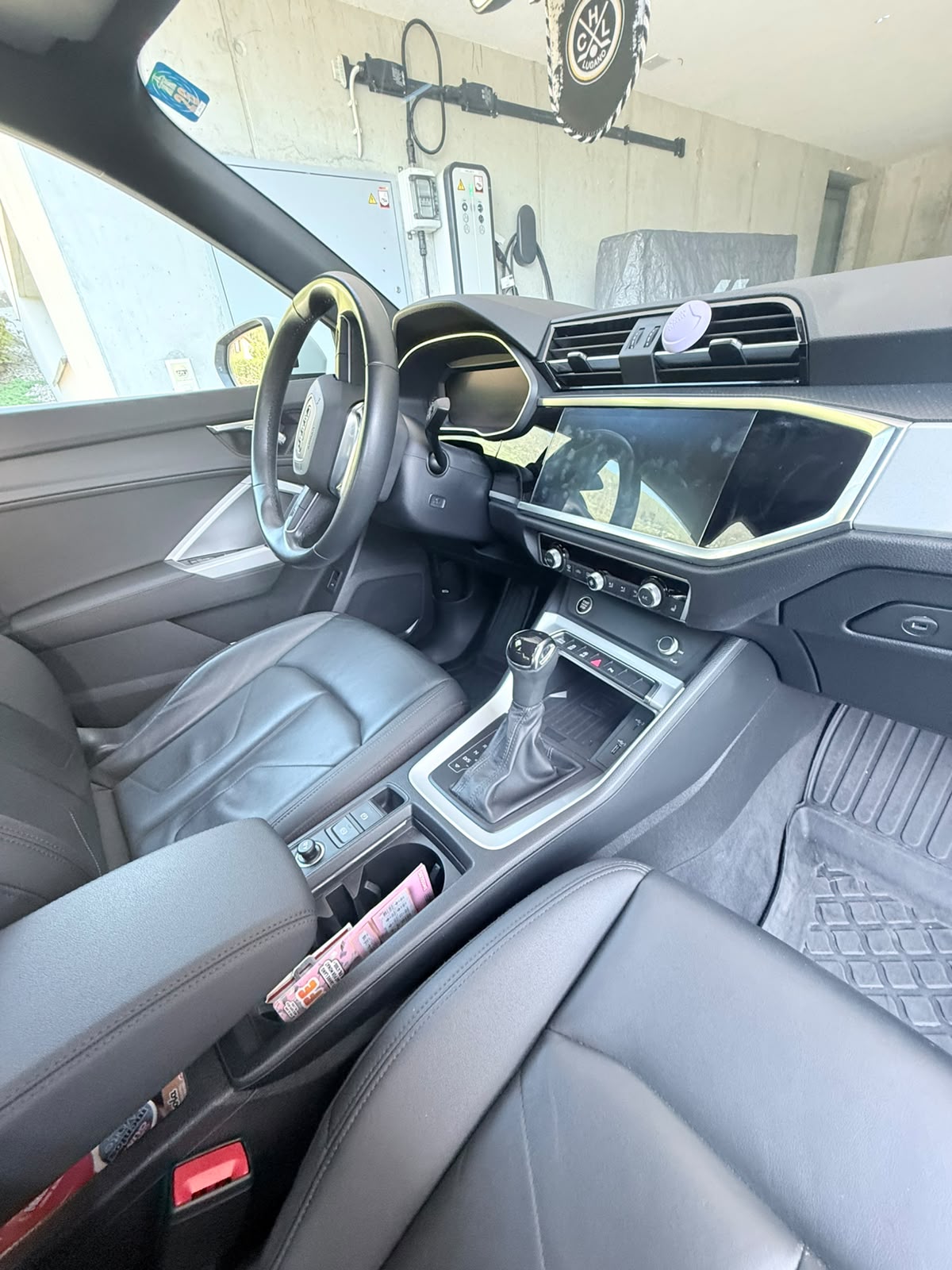 AUDI 2.0 45 TFSI Advanced quattro S-Tronic-image-3