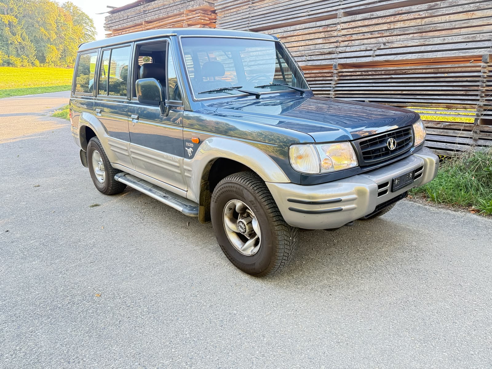 HYUNDAI Galloper 3.0 V6-image-1