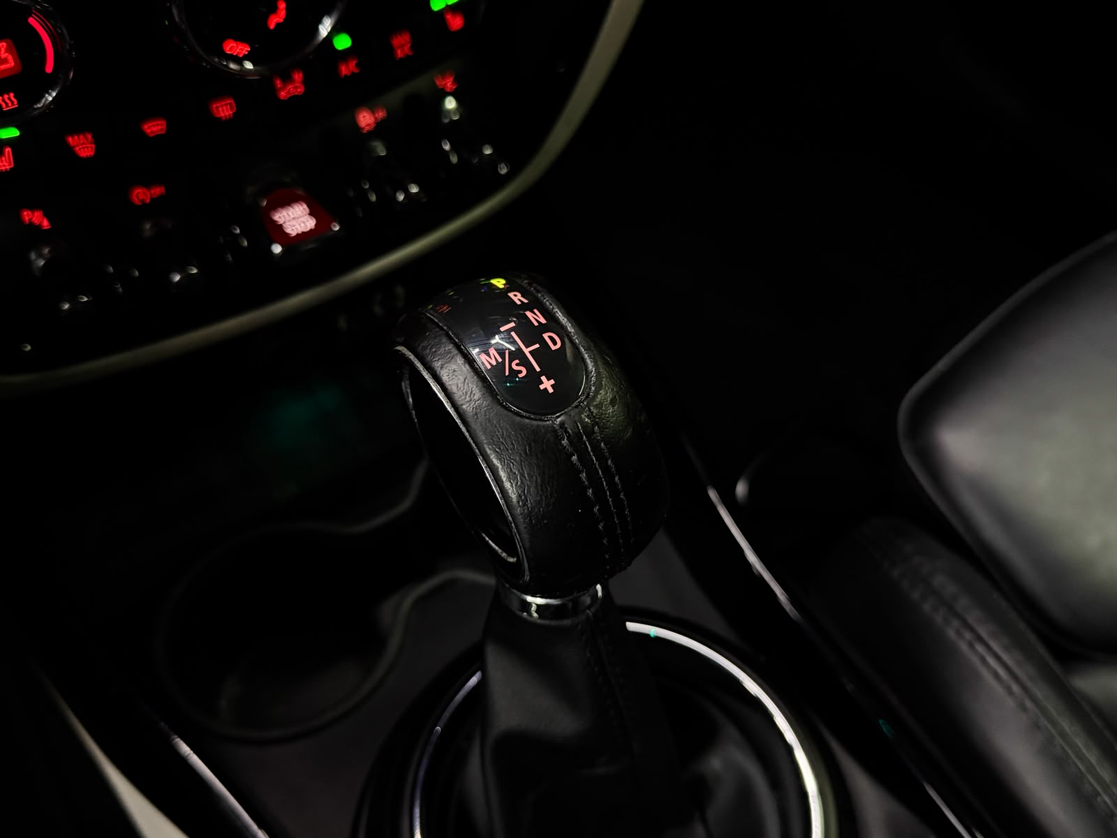 MINI Clubman Cooper D Steptronic-image-19