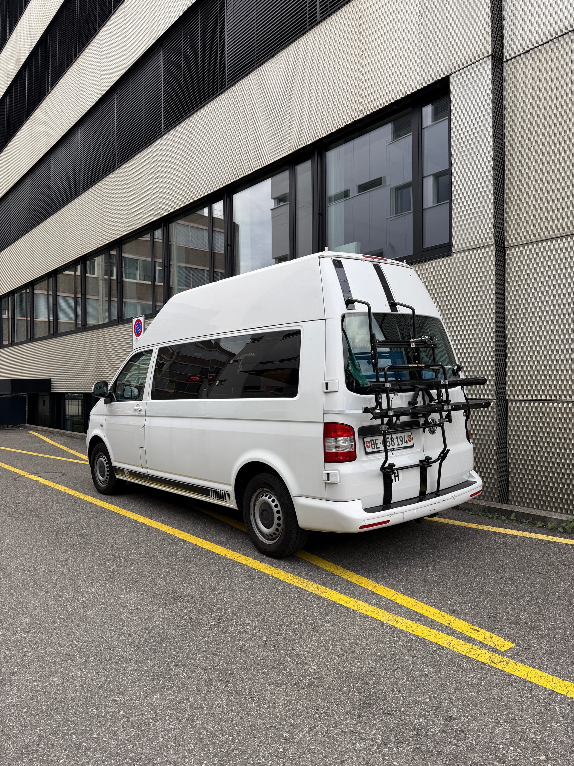 VW T5 2.0 TDI BMT-image-0