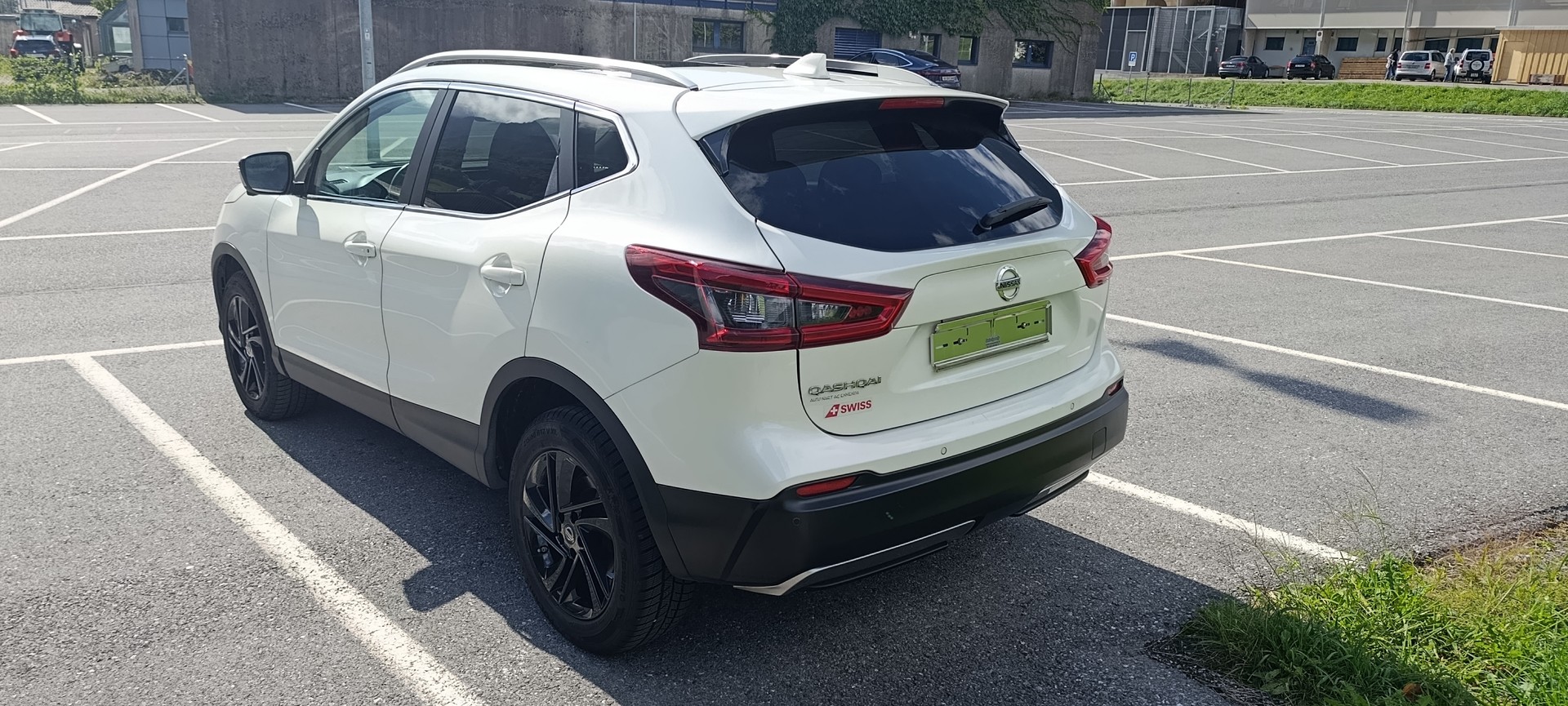 NISSAN 1.6 dCi Tekna 4x4-image-2