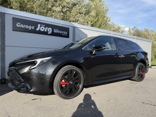 TOYOTA Corolla TS 1.8 HSD Swiss-image-0
