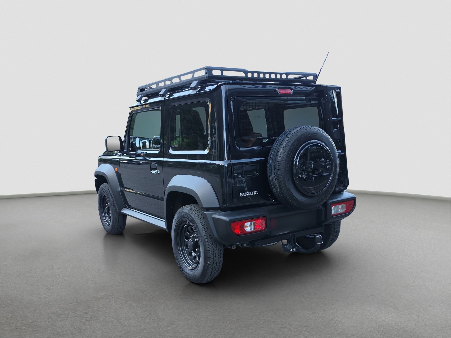 SUZUKI Jimny 1.5 Compact+ 4x4-image-2