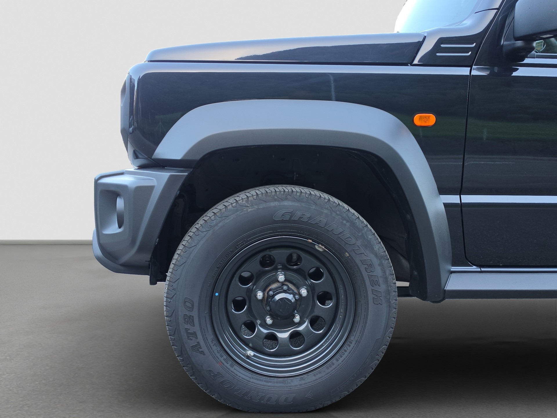 SUZUKI Jimny 1.5 Compact+ 4x4-image-16