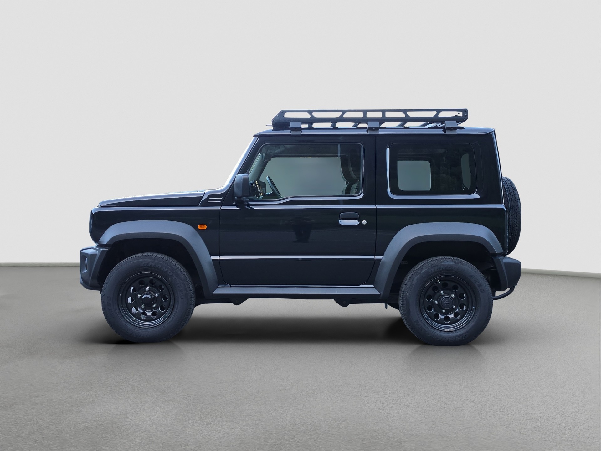 SUZUKI Jimny 1.5 Compact+ 4x4-image-1