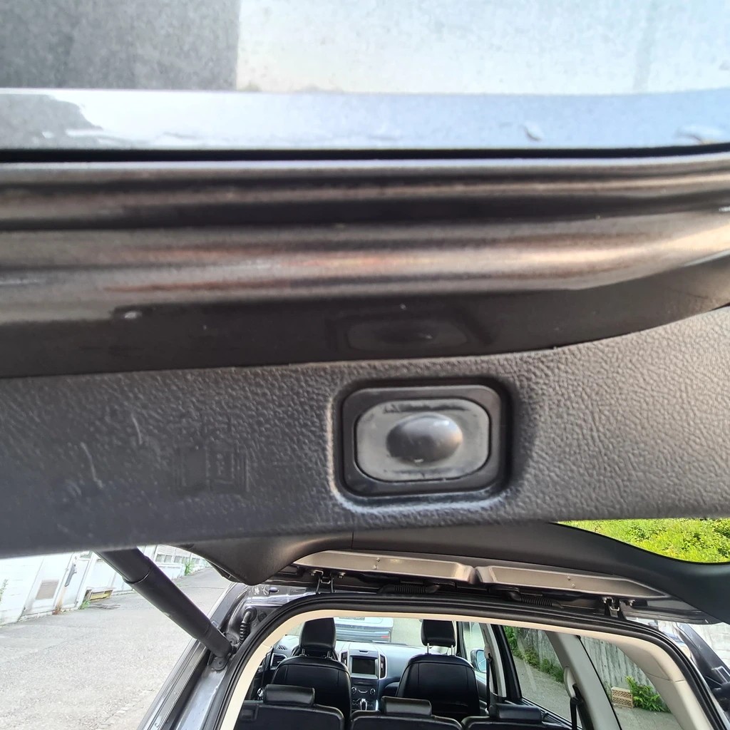 FORD Galaxy 2.0 TDCi Titanium PowerShift ** 7-Plätzer ** Teil-Leder ** Gr-Navi ** RF-Kamera **-image-6
