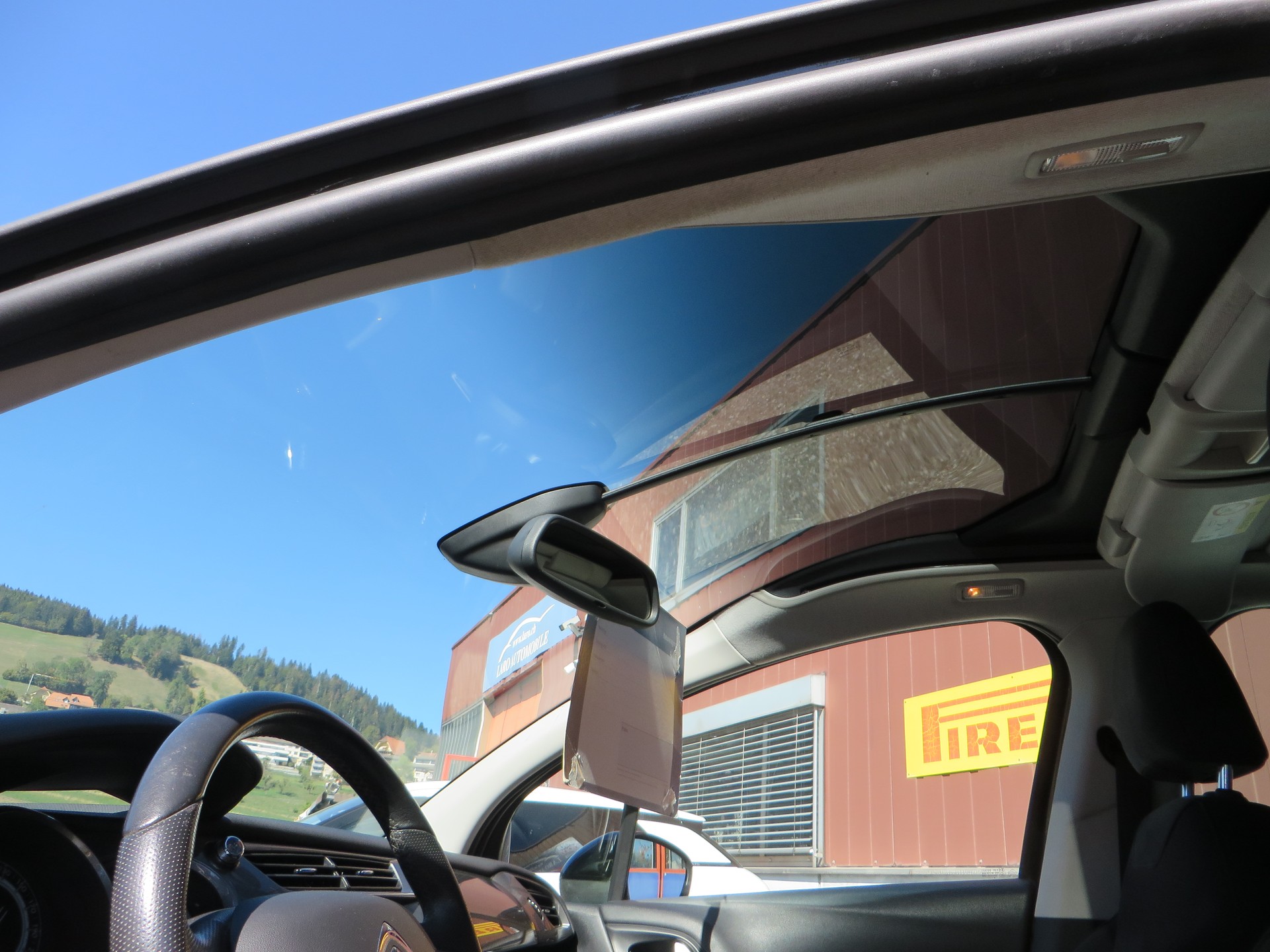 CITROEN C3 1.6i 16V Exclusive Automatic-image-10
