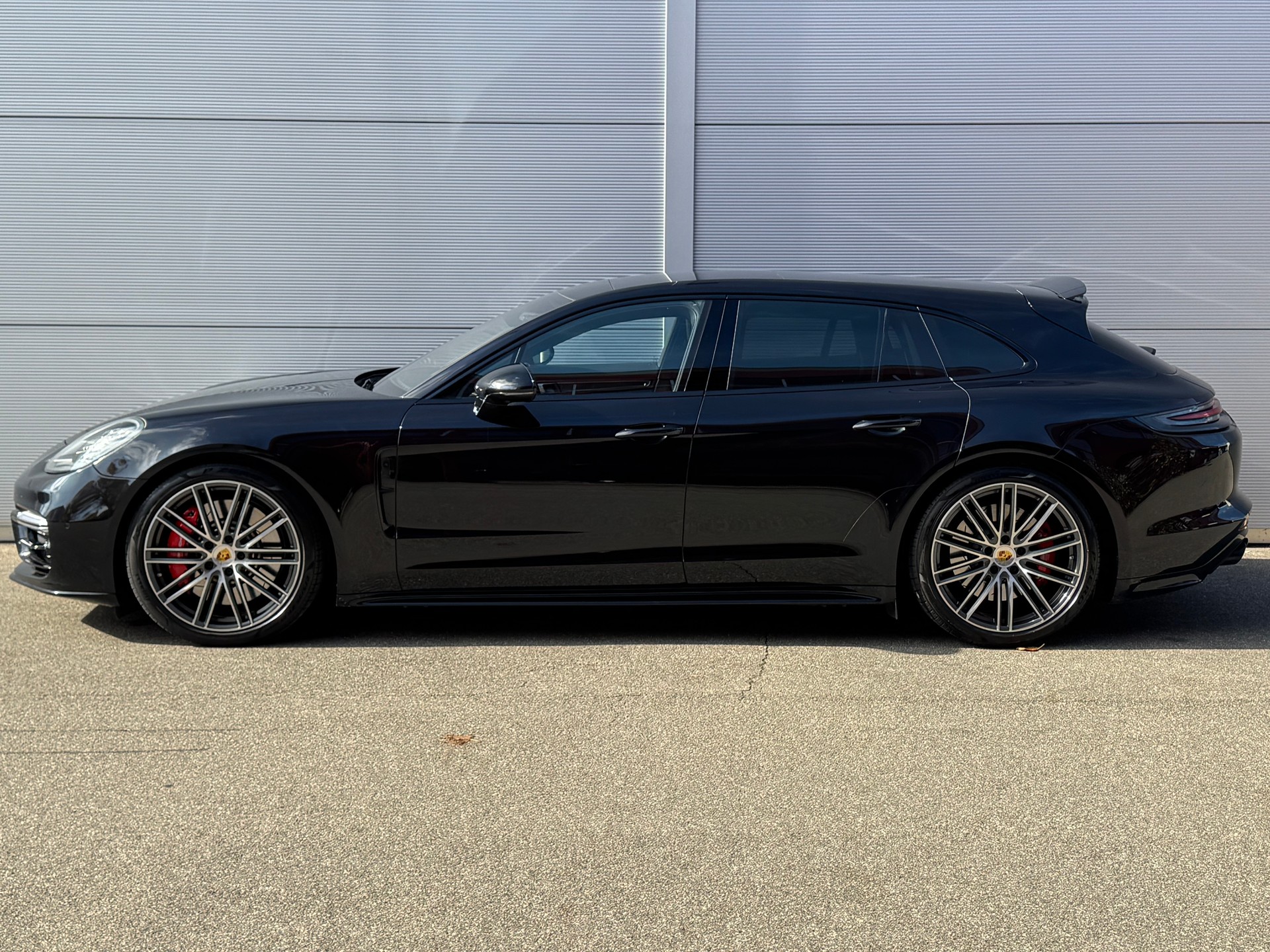 PORSCHE Panamera Turbo Sport Turismo PDK-image-4