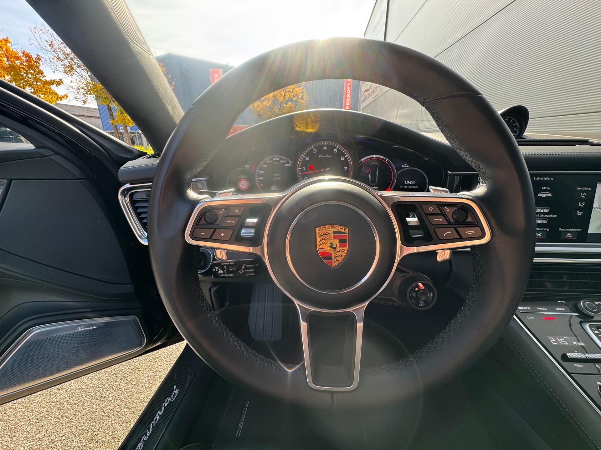 PORSCHE Panamera Turbo Sport Turismo PDK-image-21