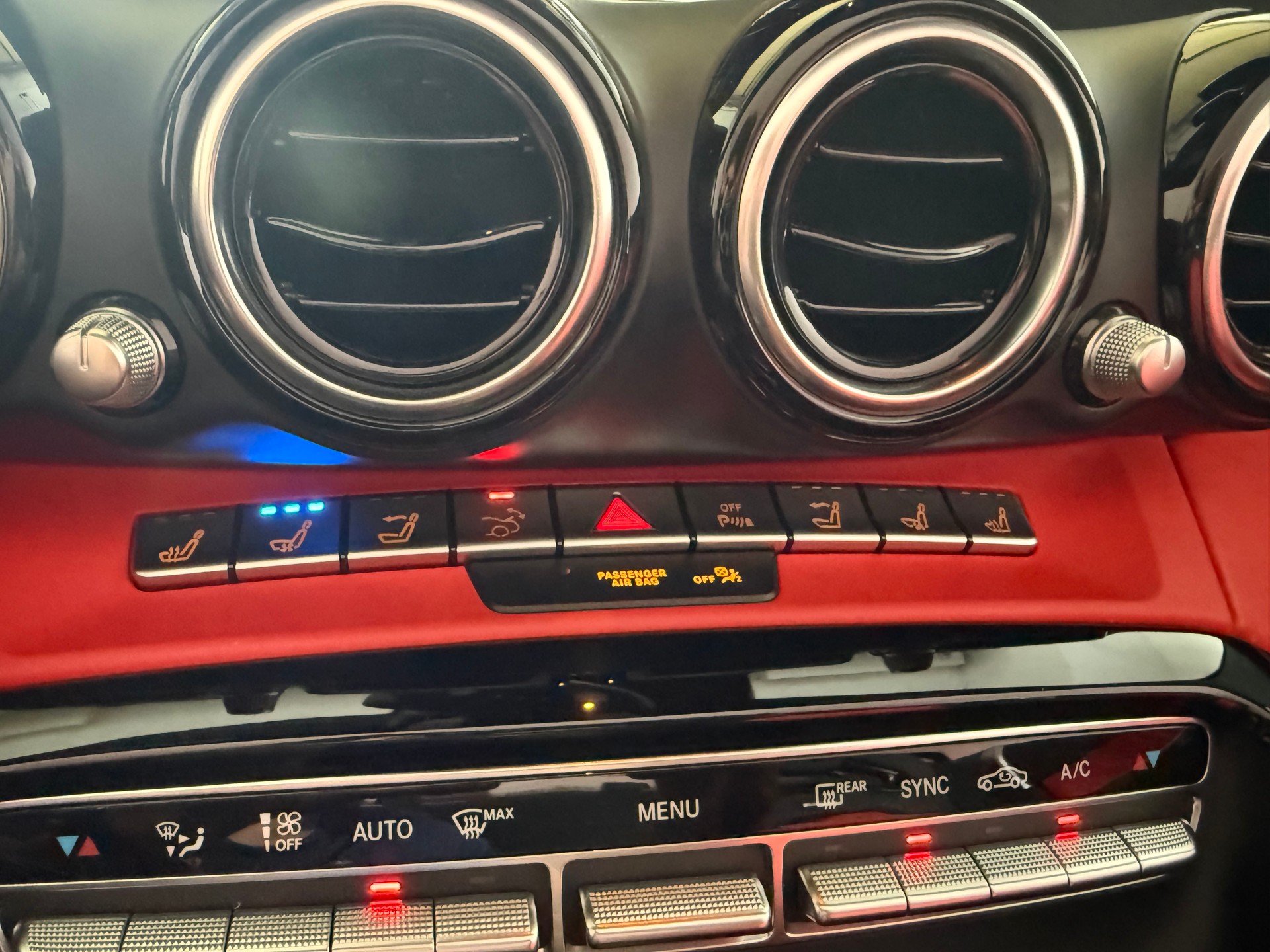 MERCEDES-BENZ AMG GT C-image-7