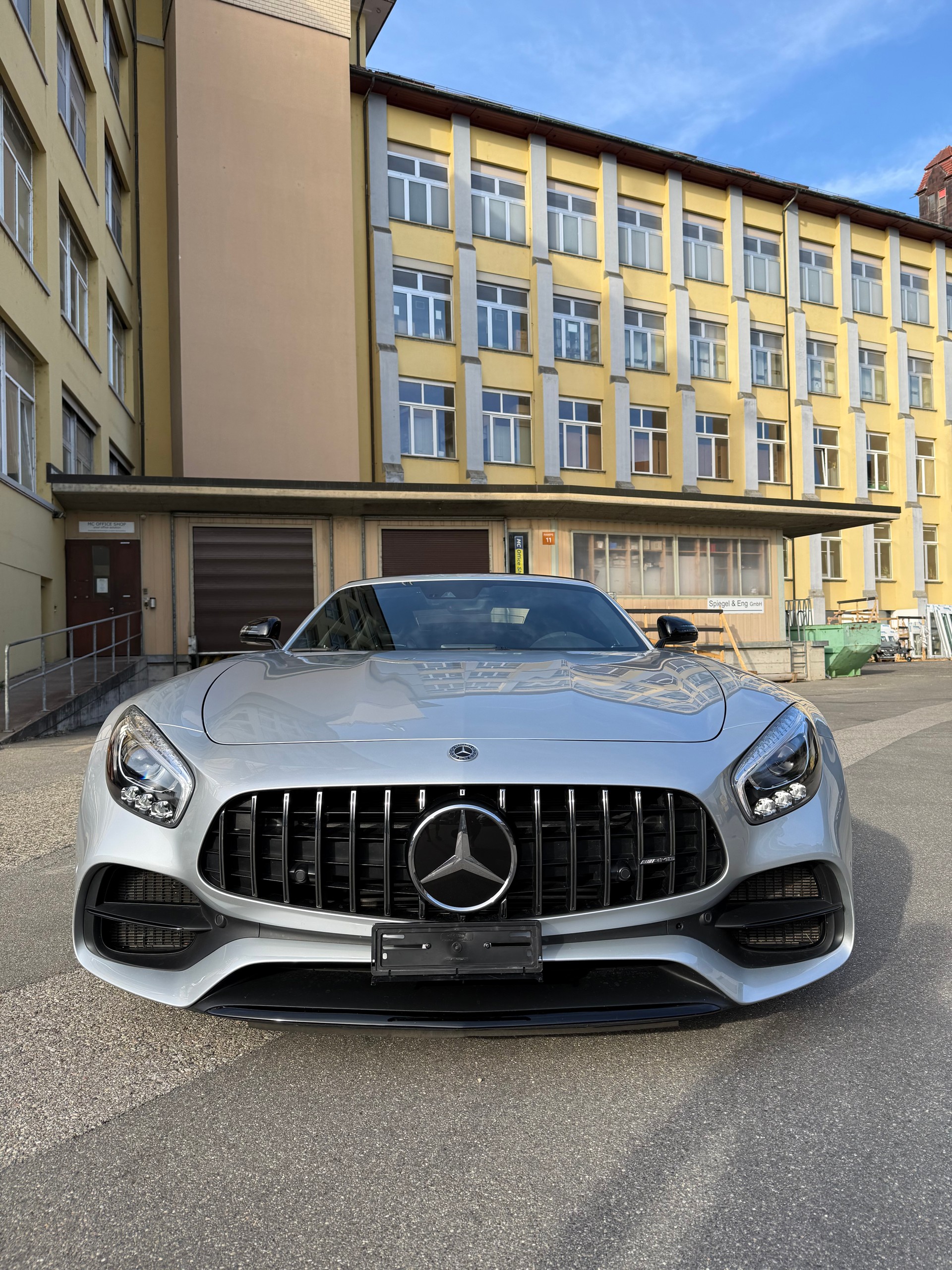MERCEDES-BENZ AMG GT C-image-0
